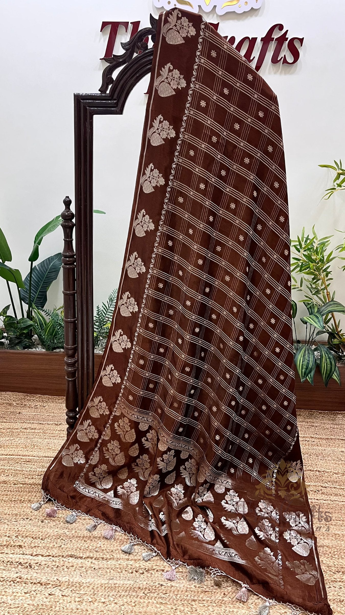 Lavender Pure Chiniya Silk Banarasi Saree