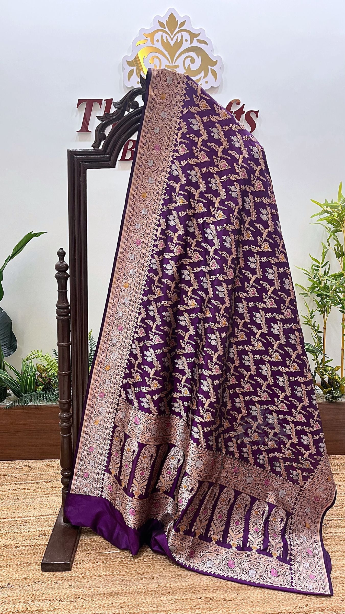 Pure Katan Silk Handloom Banarasi Saree - Jaal With Meenakari