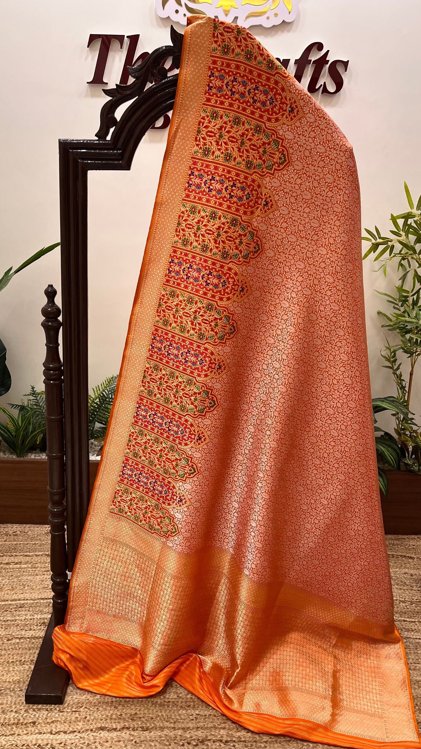 Pure Katan Silk Handloom Banarasi Saree - Kadhua Tanchui Brocade Meena