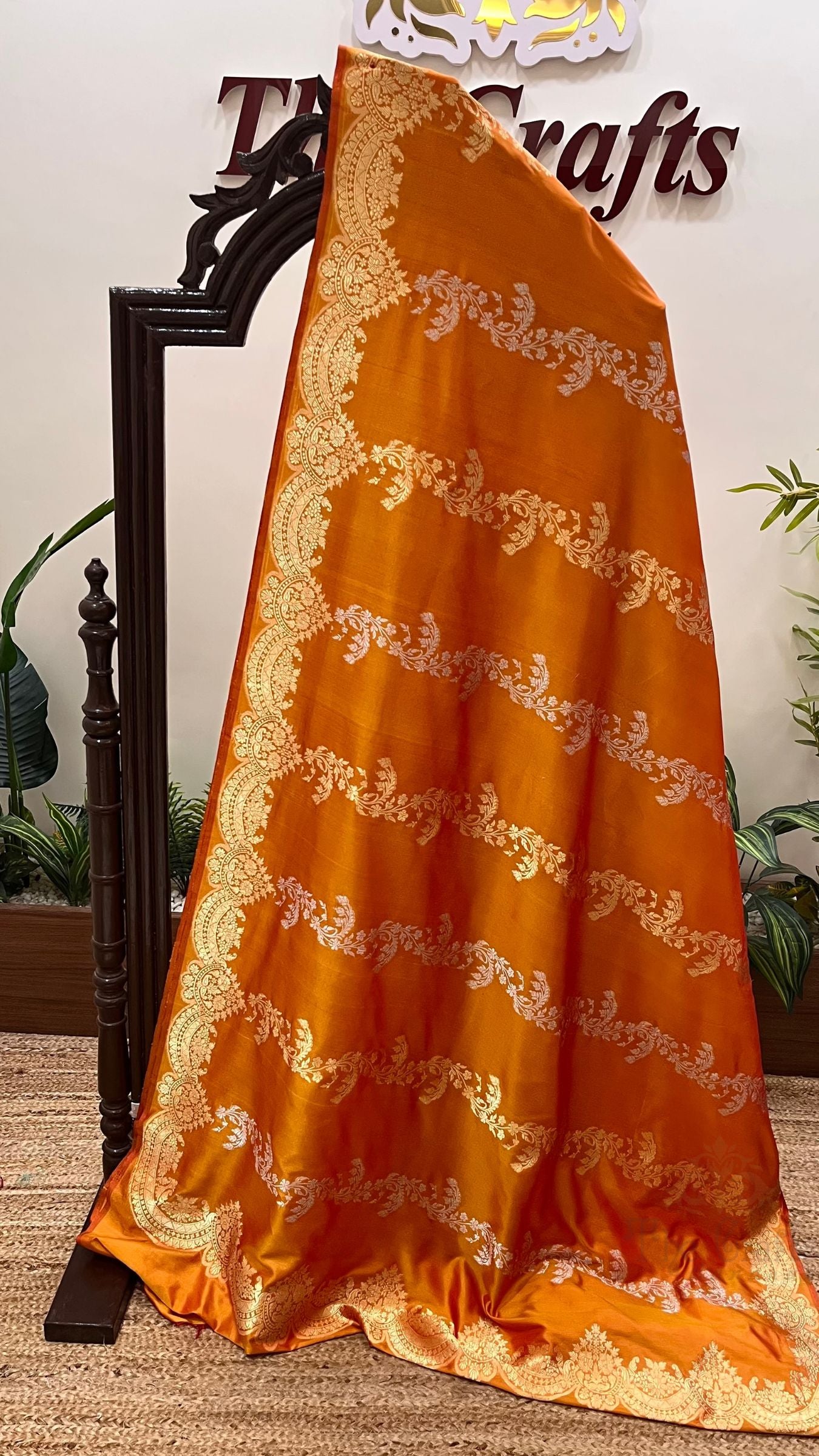 Pure Katan Silk Handloom Banarasi Saree - Sona roopa with kadhua work