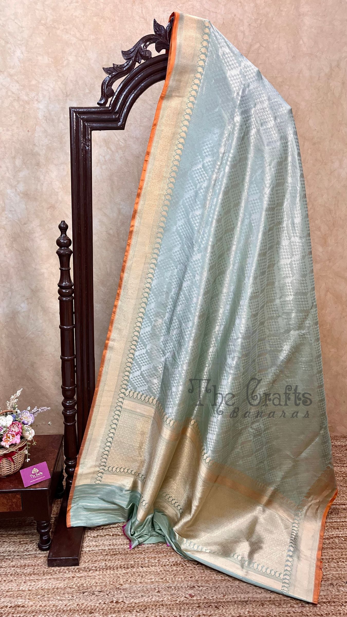 Pure Katan Silk Handloom Banarasi Saree - Kadhua Tanchui Brocade