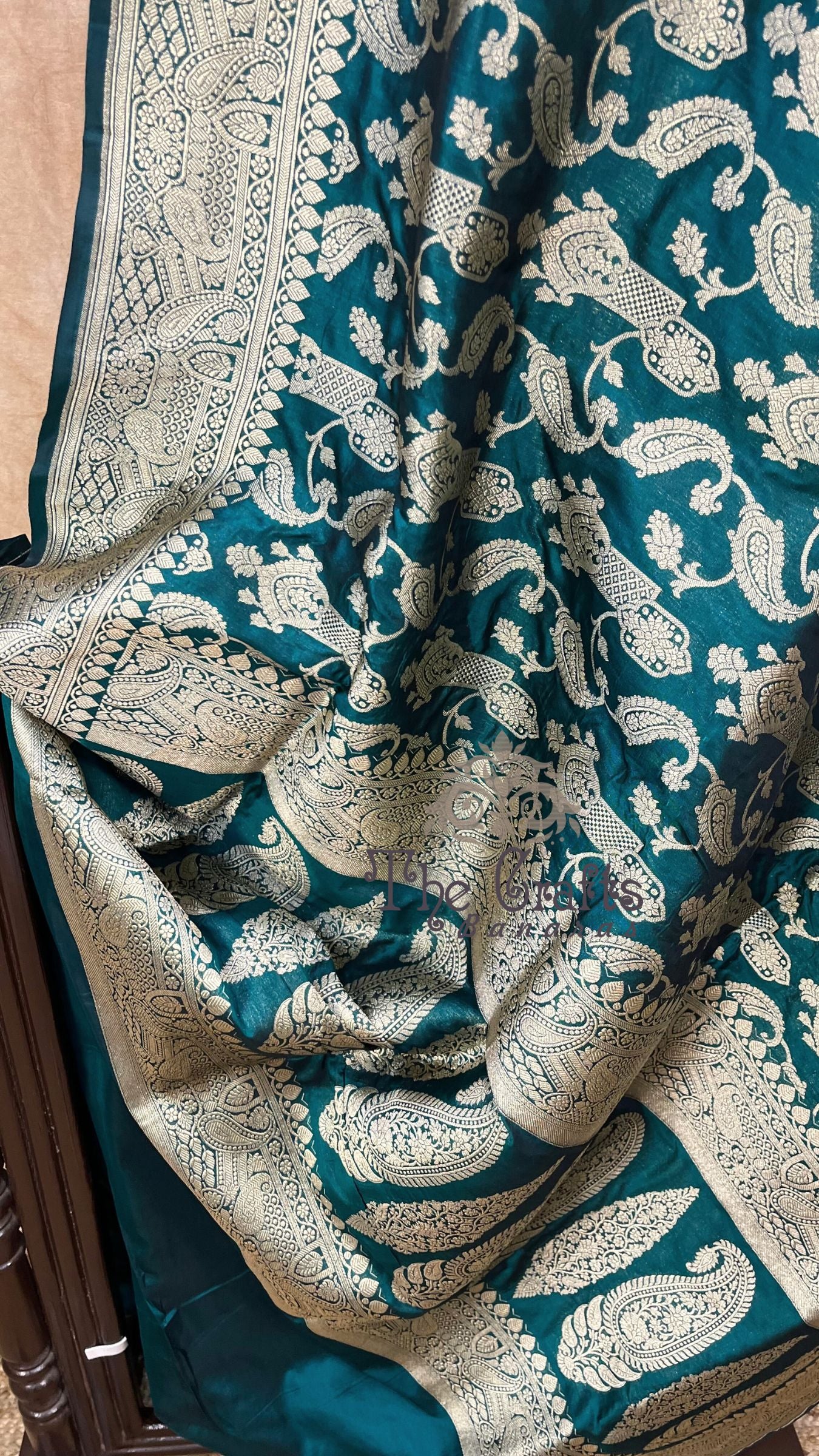 Pure Katan Silk Handloom Banarasi Saree - Jaal work