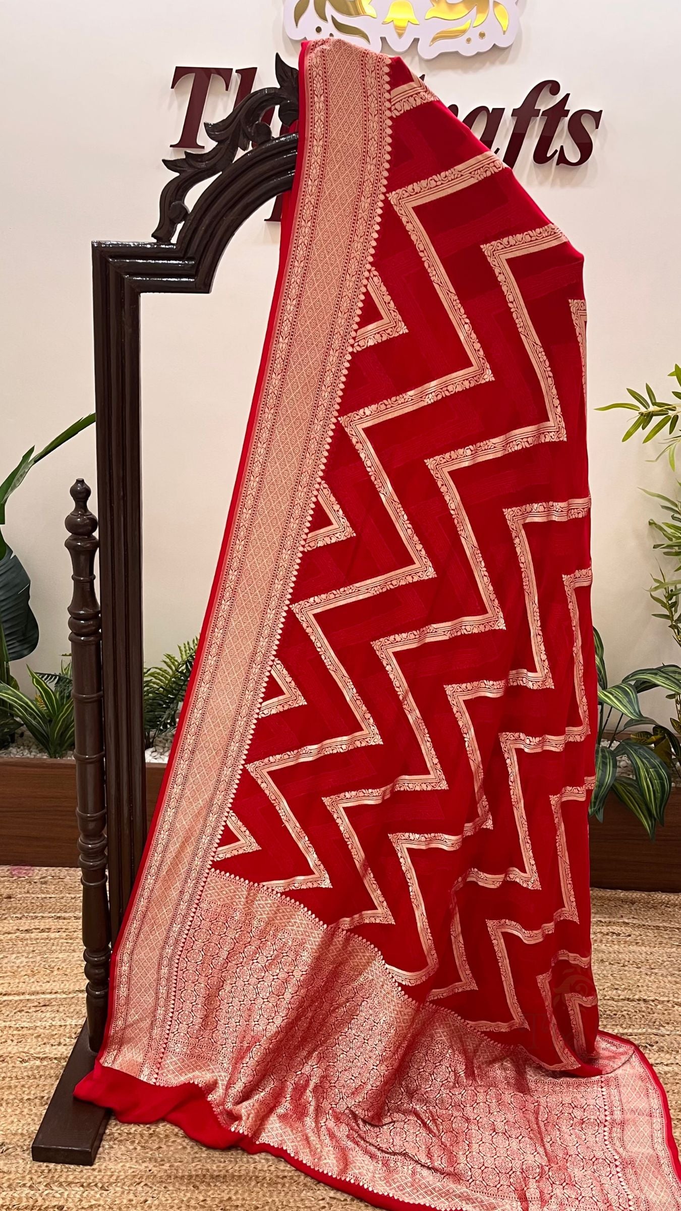 Khaddi Georgette Handloom Banarasi Saree