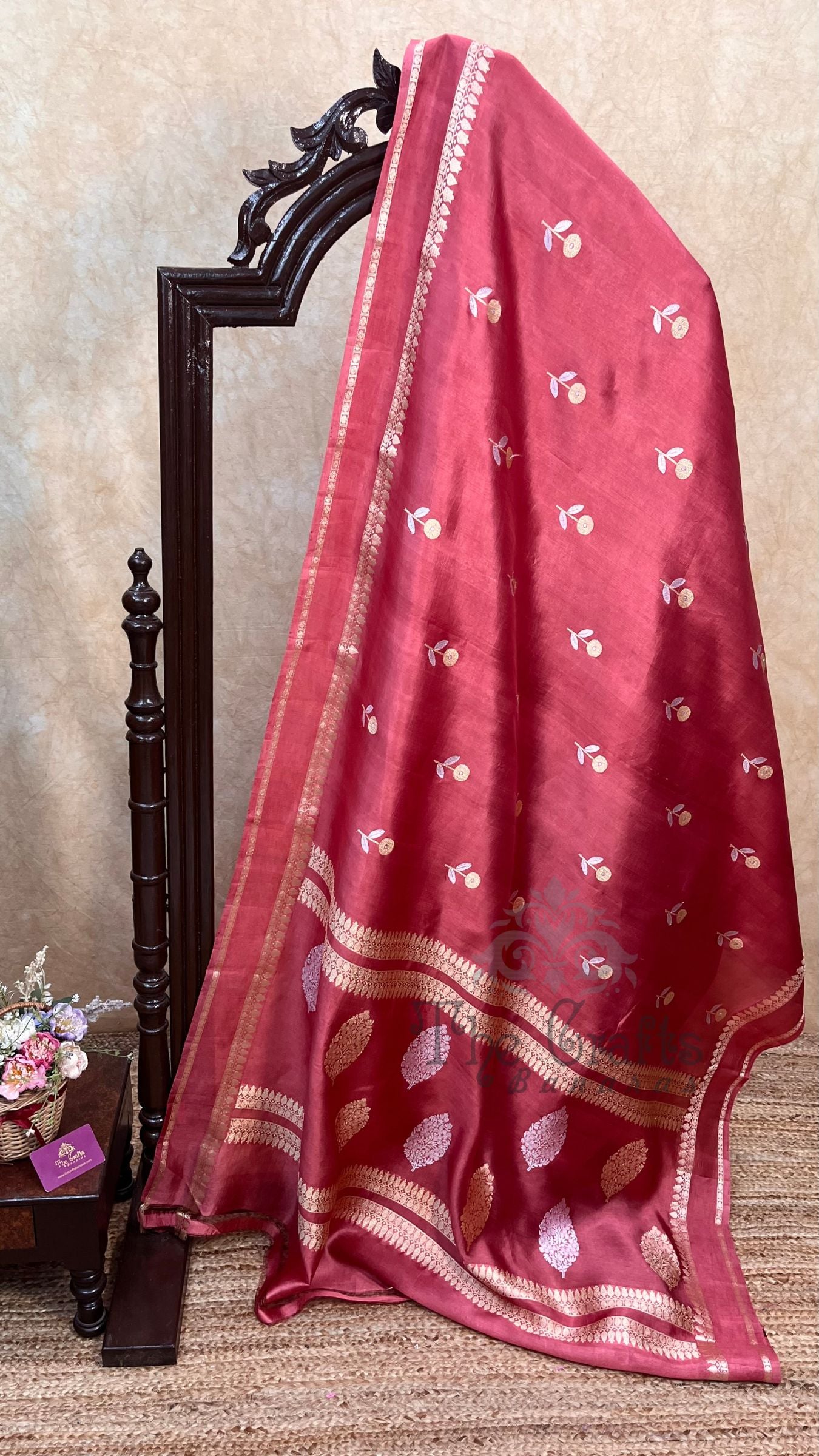 Pure Raw Mango Silk Handloom Banarasi Saree