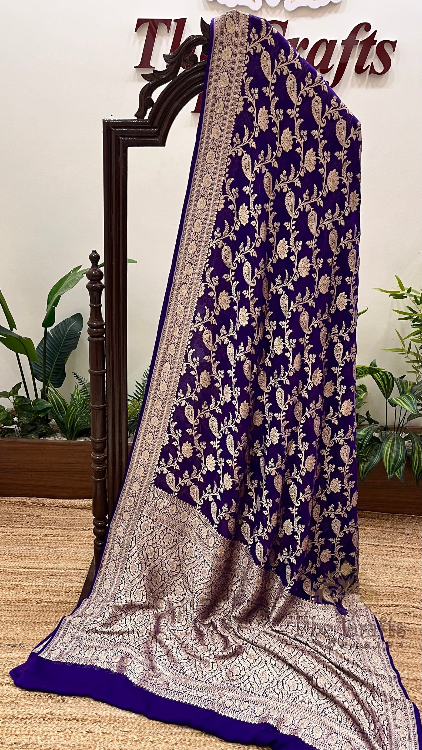 Khaddi Georgette Banarasi Saree - Gold Zari