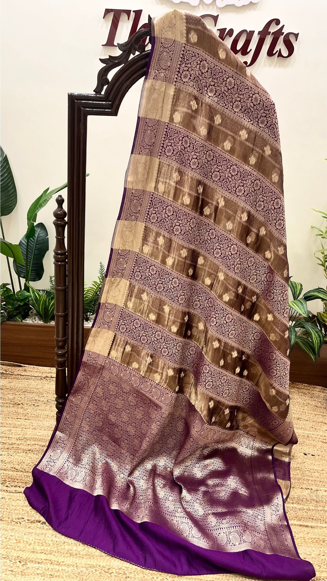 Pure Chiniya Tissue Silk Banarasi Saree