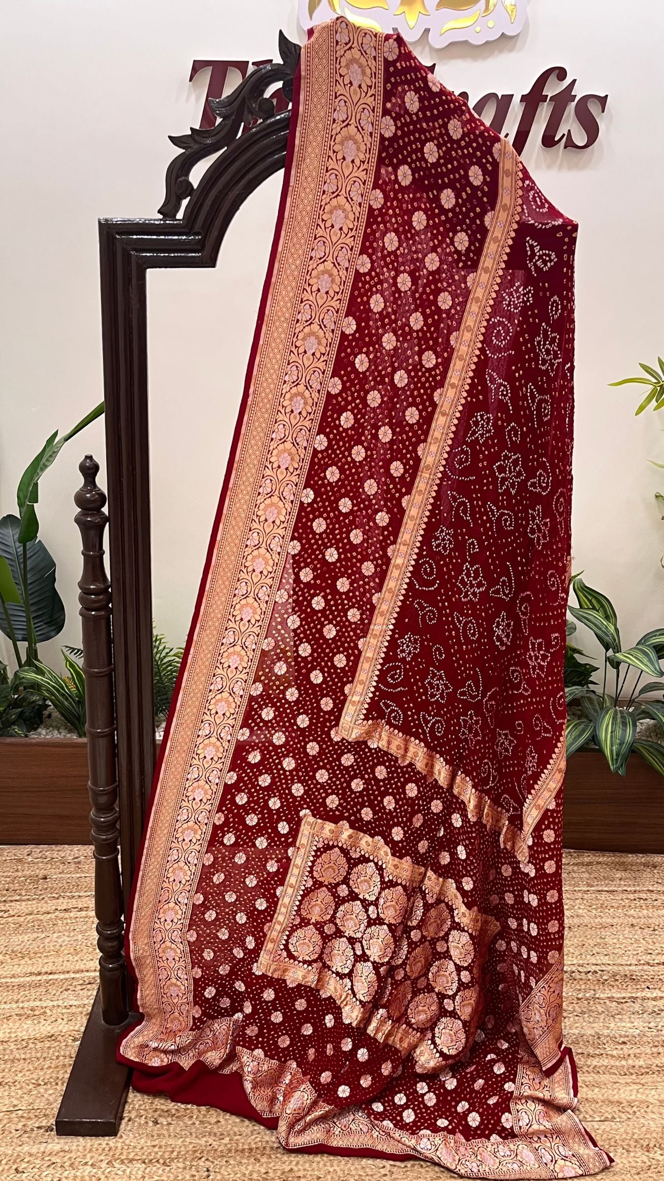 Pure Georgette Banarasi Handloom Bandhej Saree - All over Sona rupa Jaal work