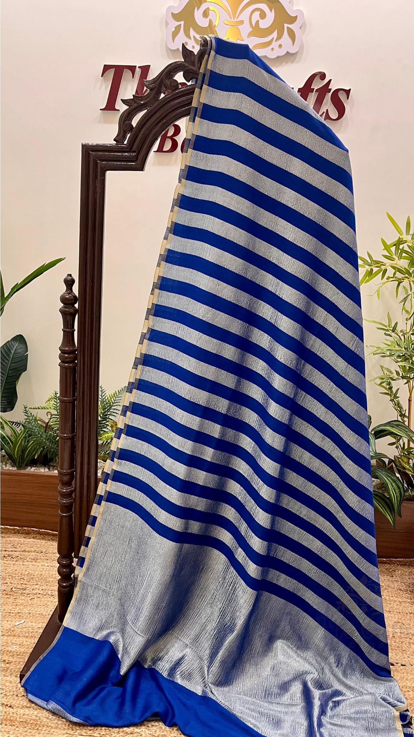 Pure Munga Crush Tissue Silk Banarasi Saree