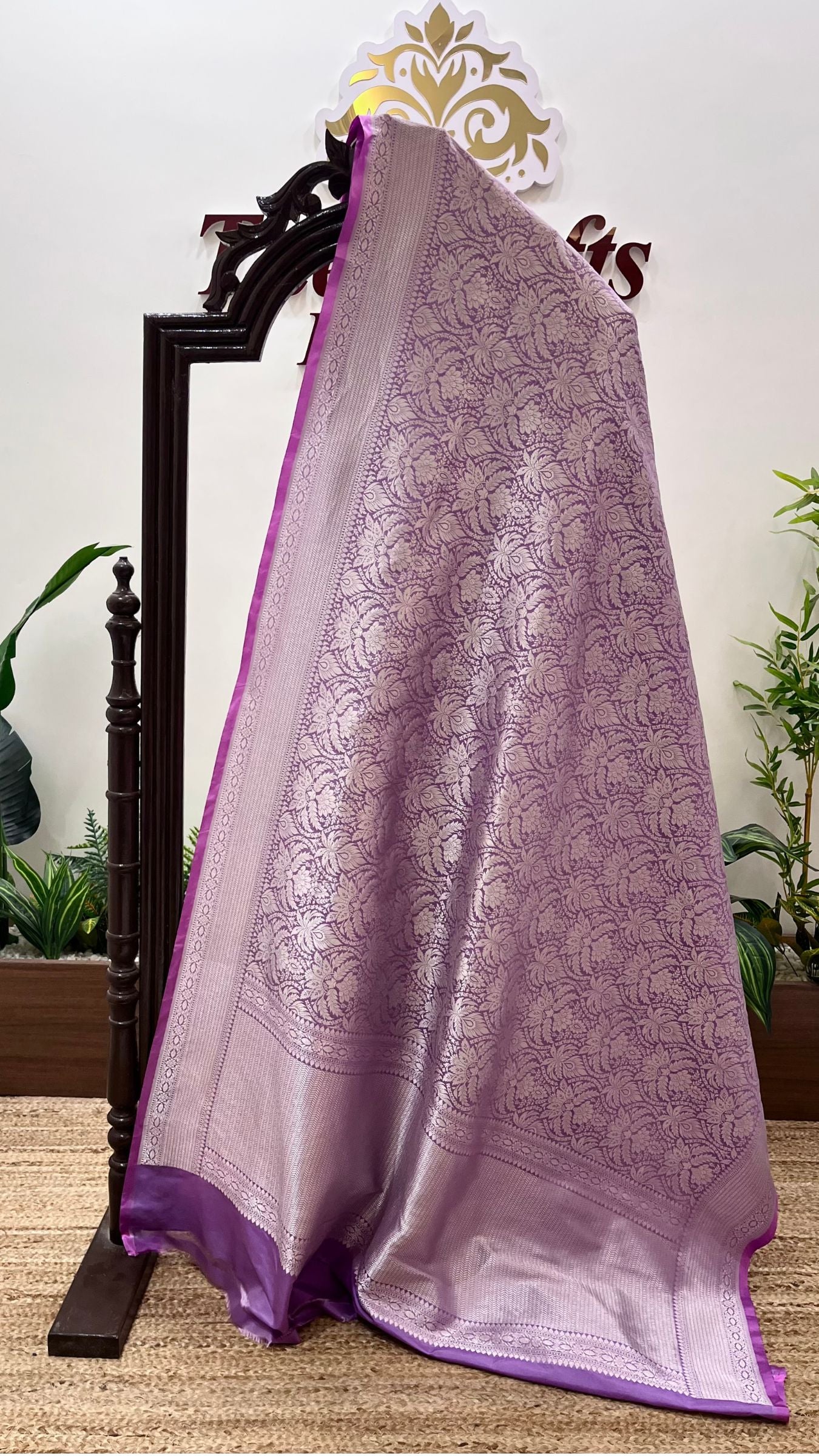 Pure Katan Silk Handloom Banarasi Saree - Tanchui Brocade