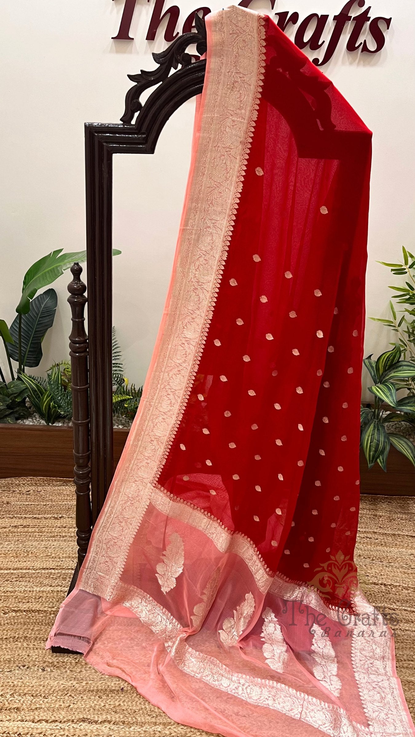 Pure Georgette Handloom Banarasi Saree