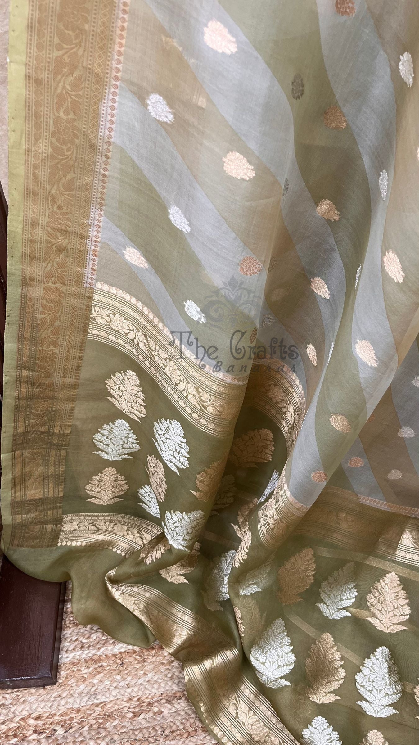 Pure Kora Silk Handloom Banarasi Saree