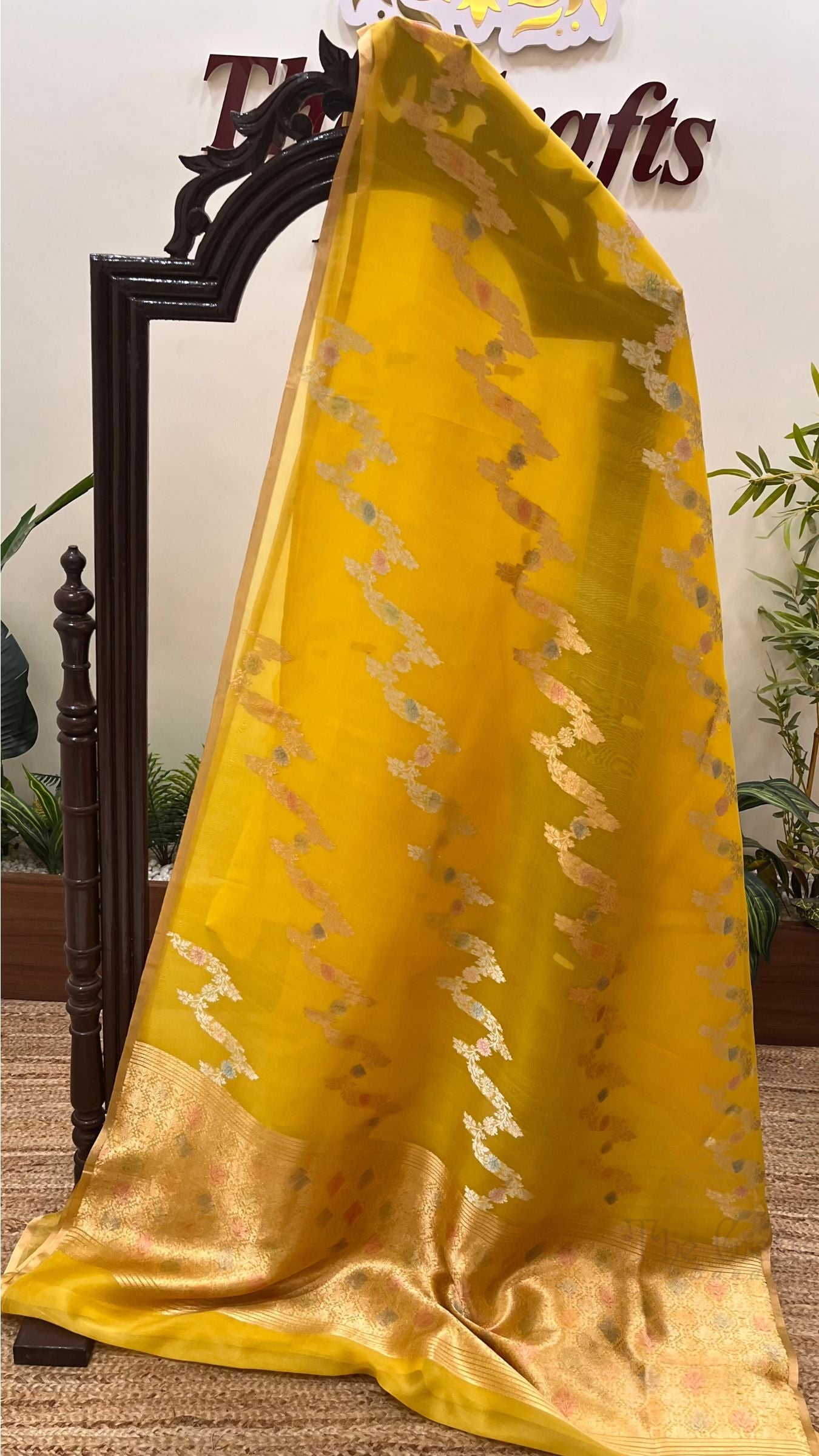 Pure Kora Silk Handloom Banarasi Saree