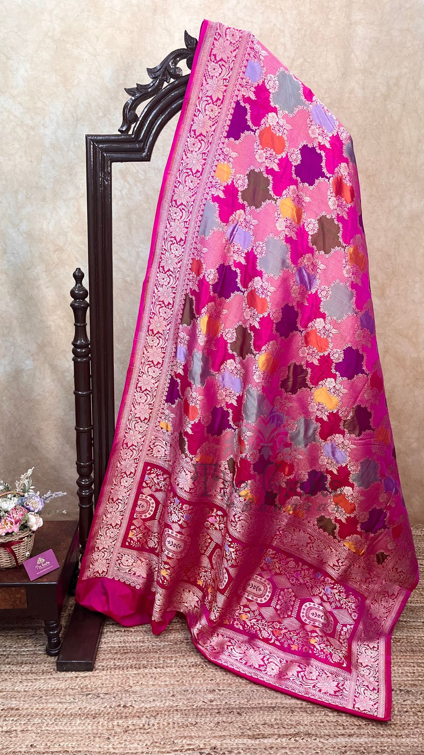 Rangkat Pure Katan Silk Handloom Banarasi Saree - with Jaal Work with meenakari