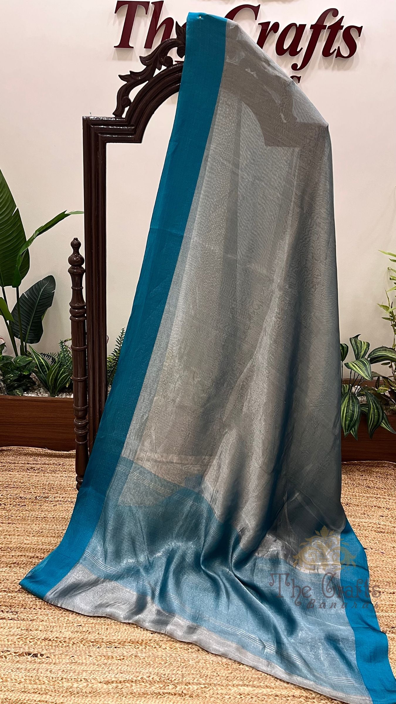 Pure Tissue Silk Handloom Banarasi Saree - with Satin Border