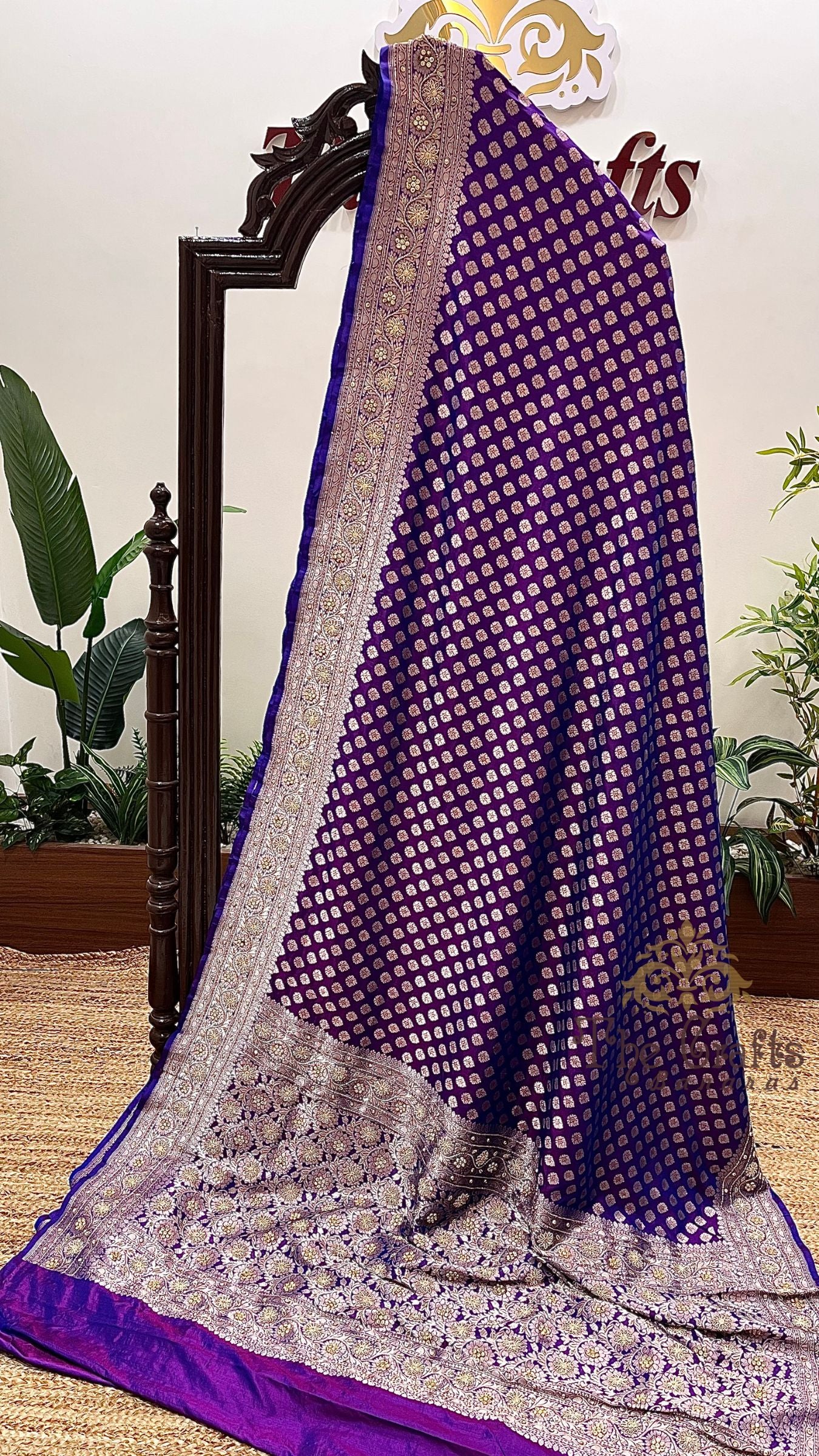 Pure Katan Silk Handloom Banarasi Saree - Kadhua Motifs with Handwork & Stone Work