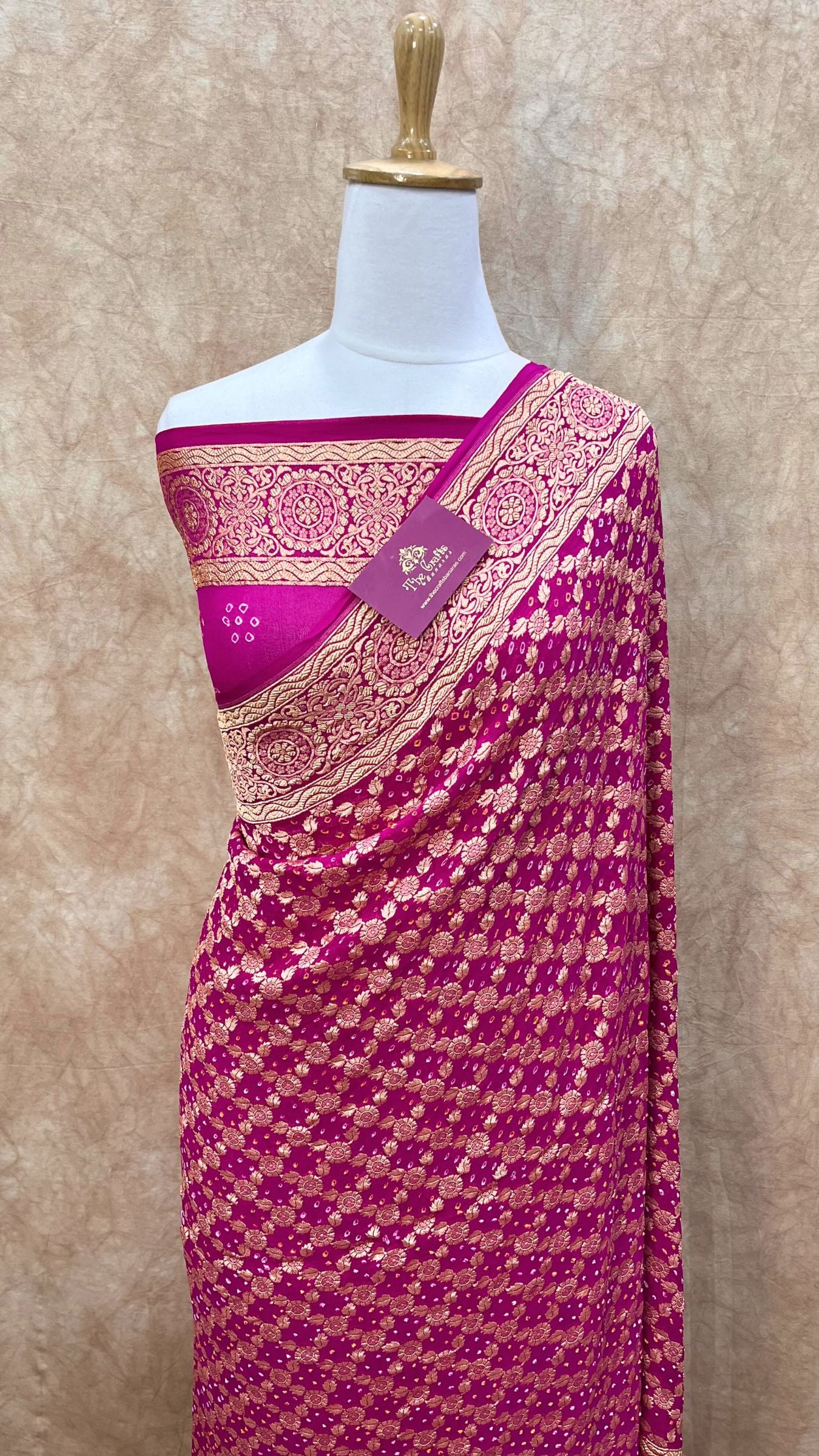 Pure Georgette Banarasi Handloom Bandhej Saree