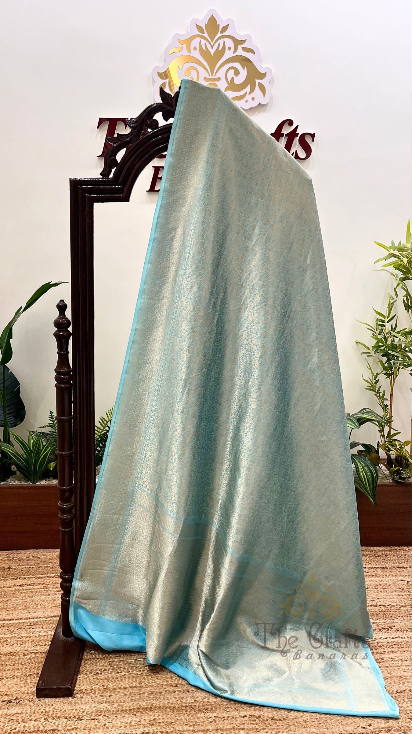 Pure Katan Silk Handloom Banarasi Saree - Tanchui Brocade