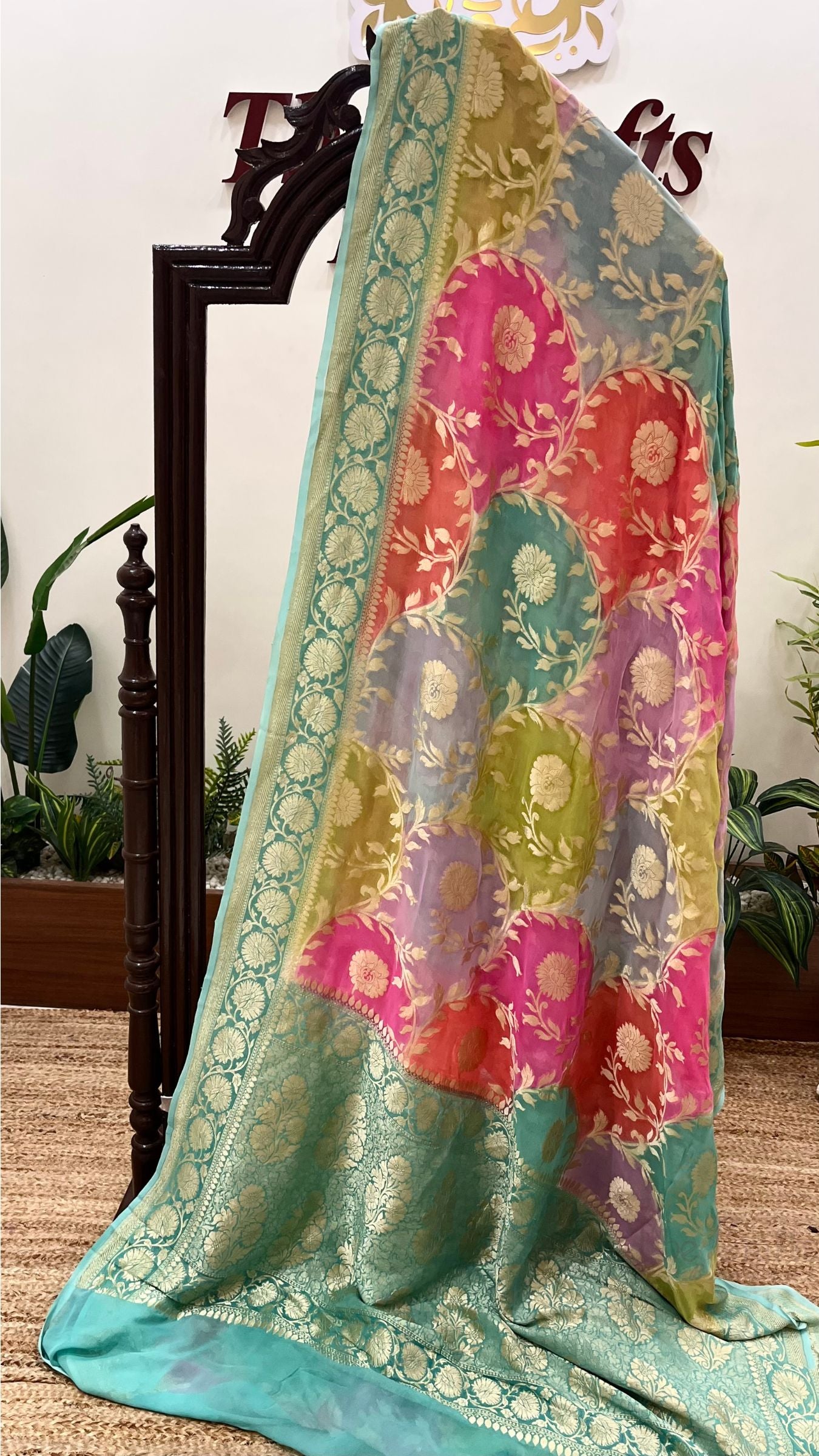 Khaddi Georgette Handloom Banarasi Saree