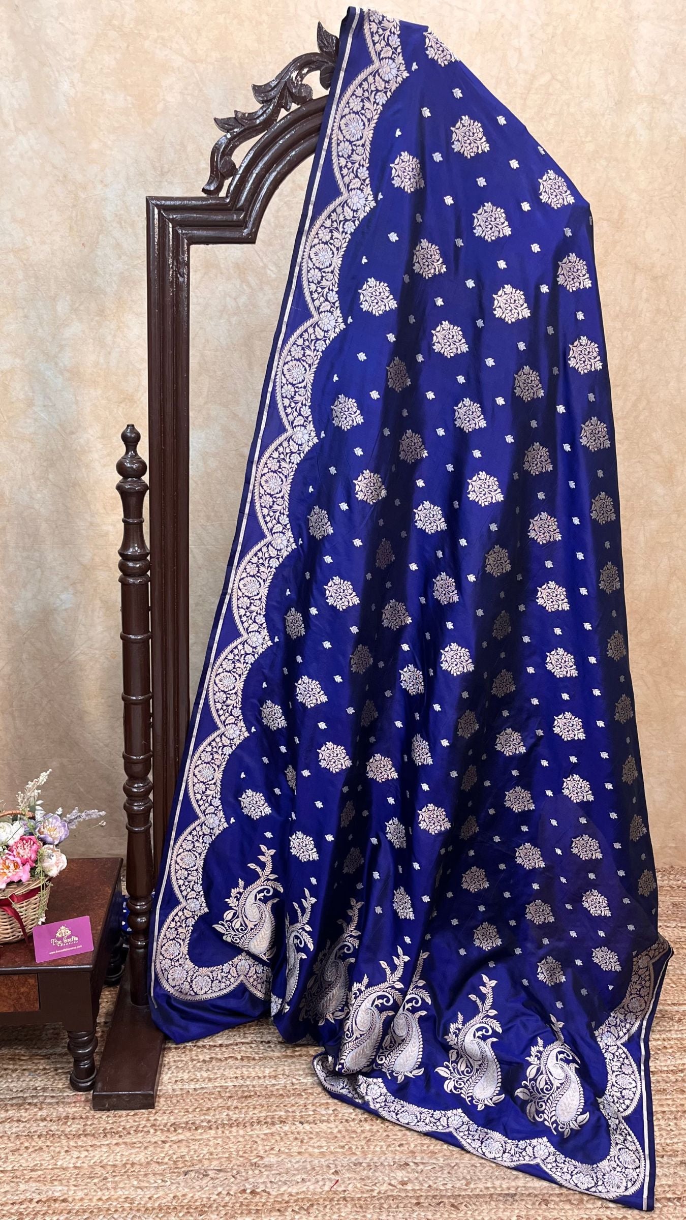 Pure Katan Silk Handloom Banarasi Saree - With Sona Rupa Motifs
