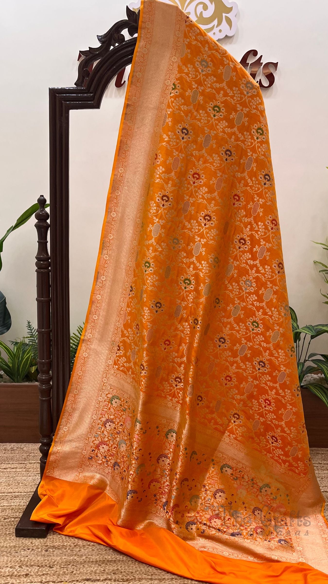 Pure Katan Silk Handloom Banarasi Saree - Jaal With Meenakari