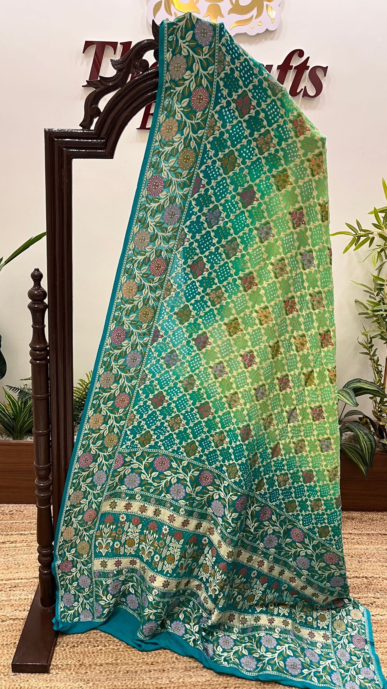 Pure Georgette Banarasi Handloom Bandhej Saree - Jaal with Meenakari