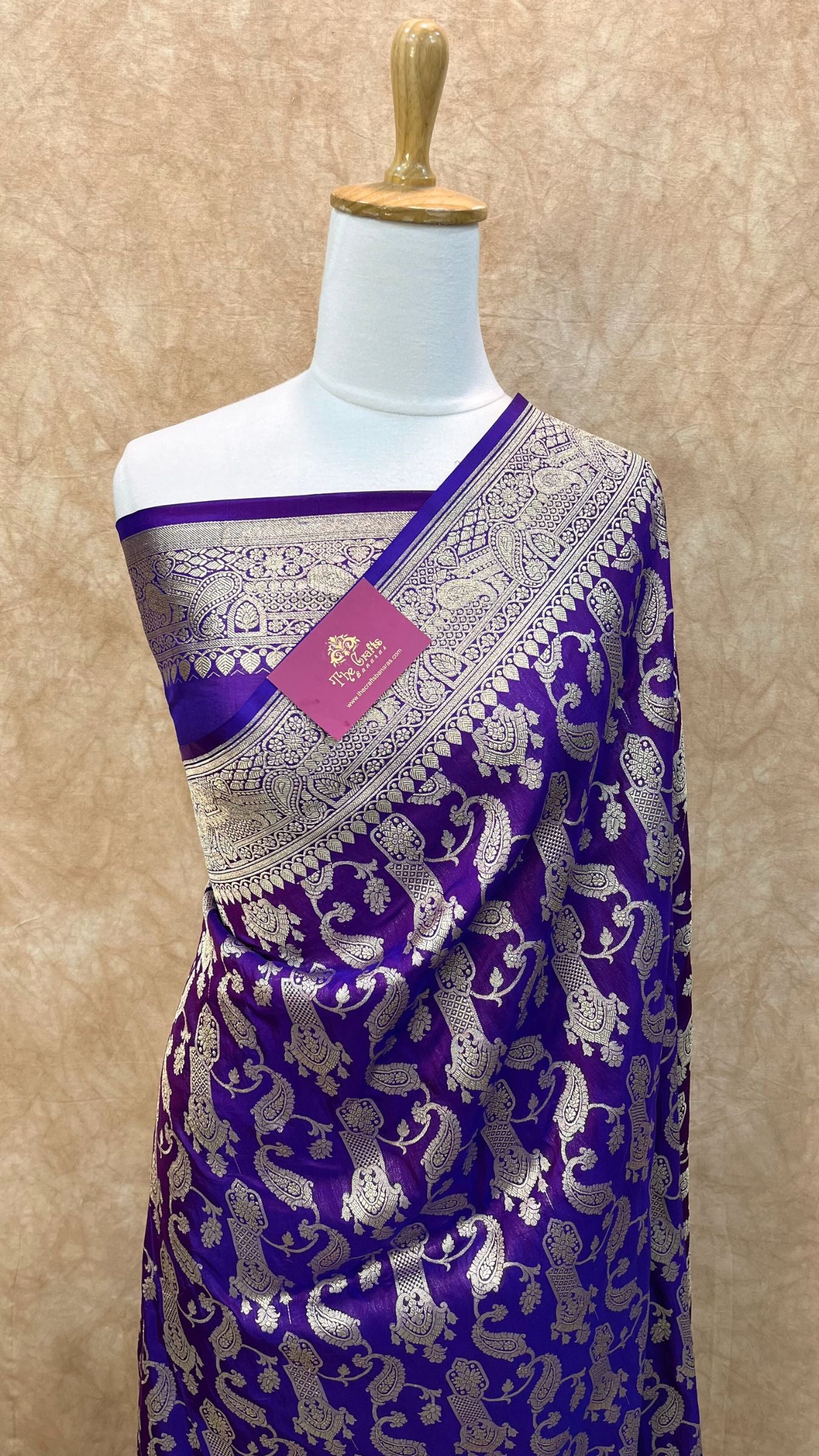 Pure Katan Silk Handloom Banarasi Saree - Jaal work