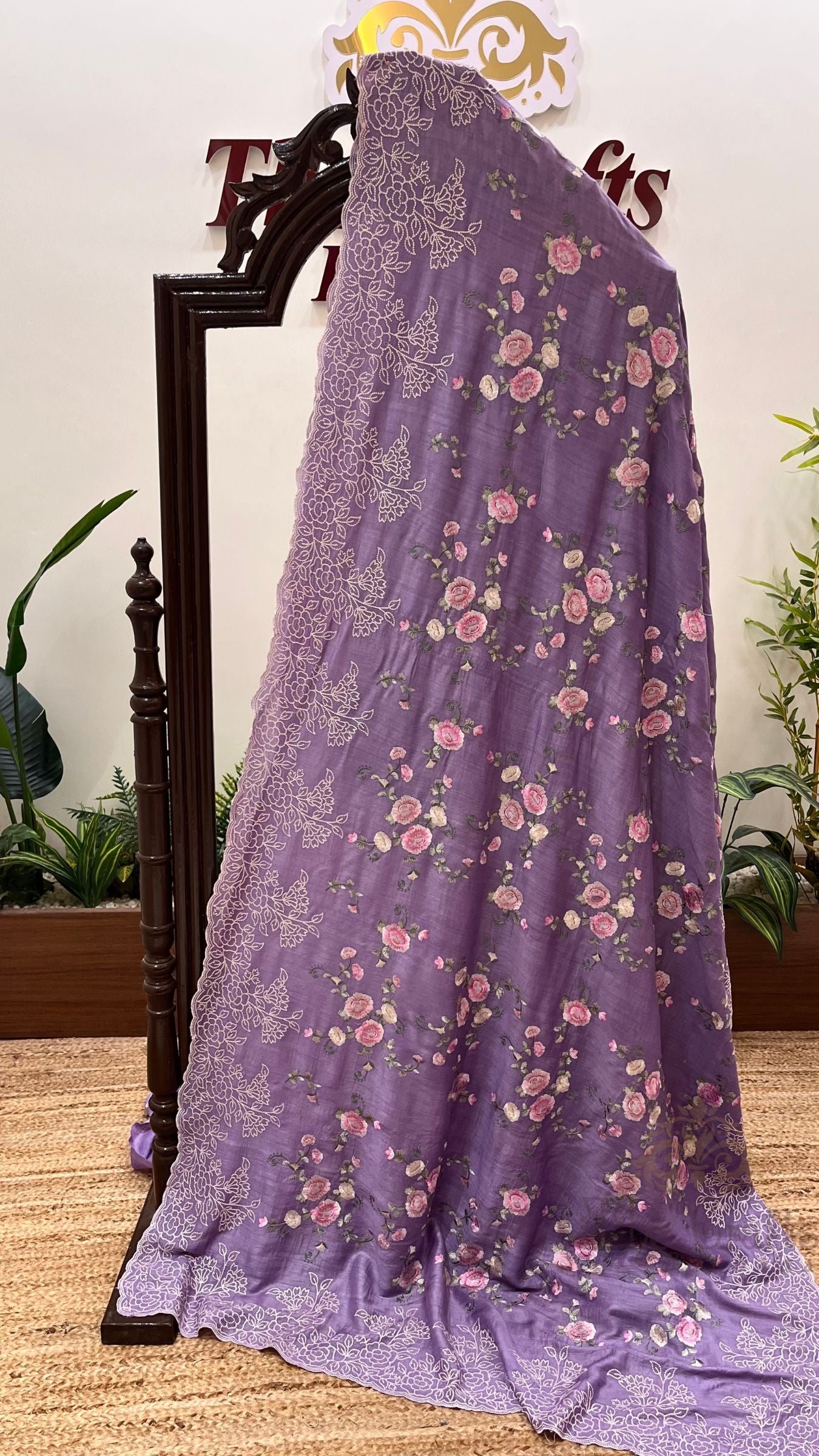 Pure Munga Silk Chikankari Handloom Banarasi Saree