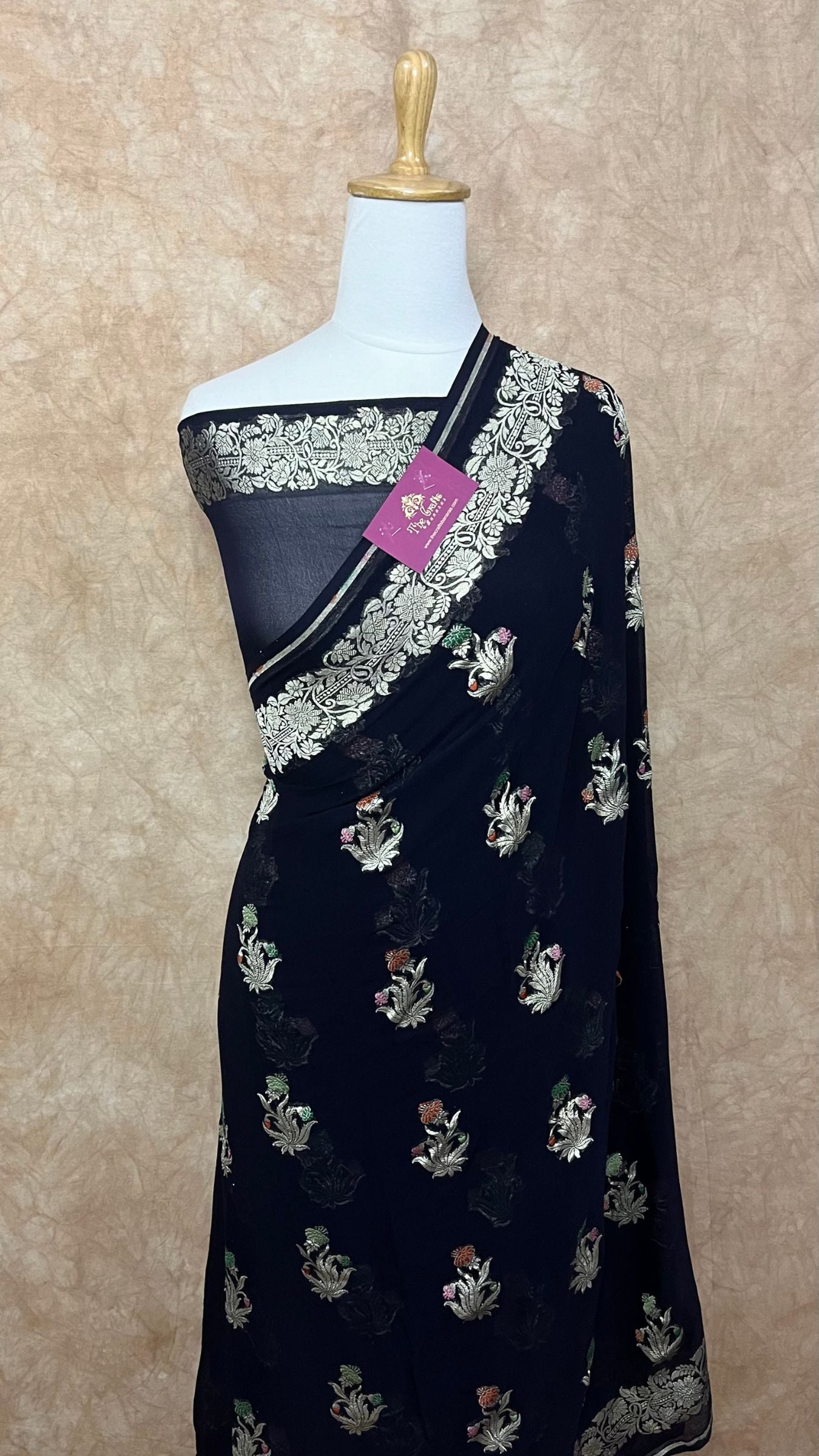 Khaddi Georgette Handloom Banarasi Saree - Jaal with Meenakari