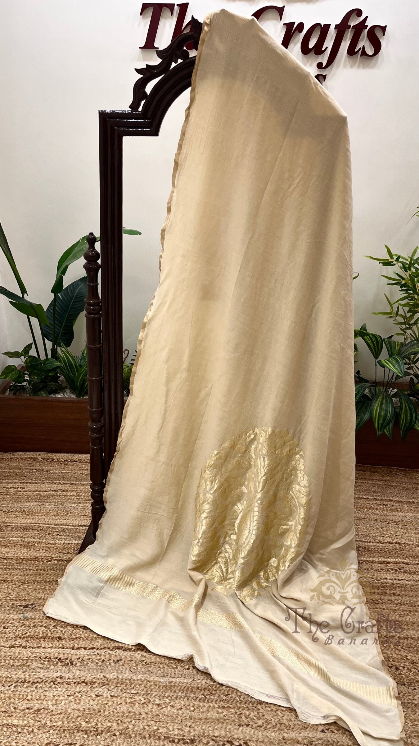 Pure Munga Silk Handloom Banarasi Saree