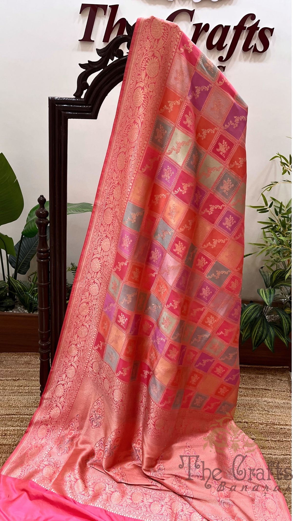 Rangkat Pure Katan Silk Handloom Banarasi Saree - Jaal work with meenakari