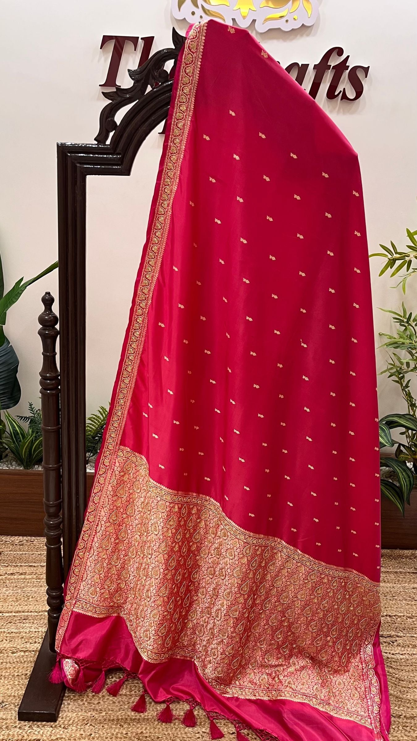 Pure Katan Silk Handloom Banarasi Saree - Resham Chunri Buti with Zadozi Moti Work