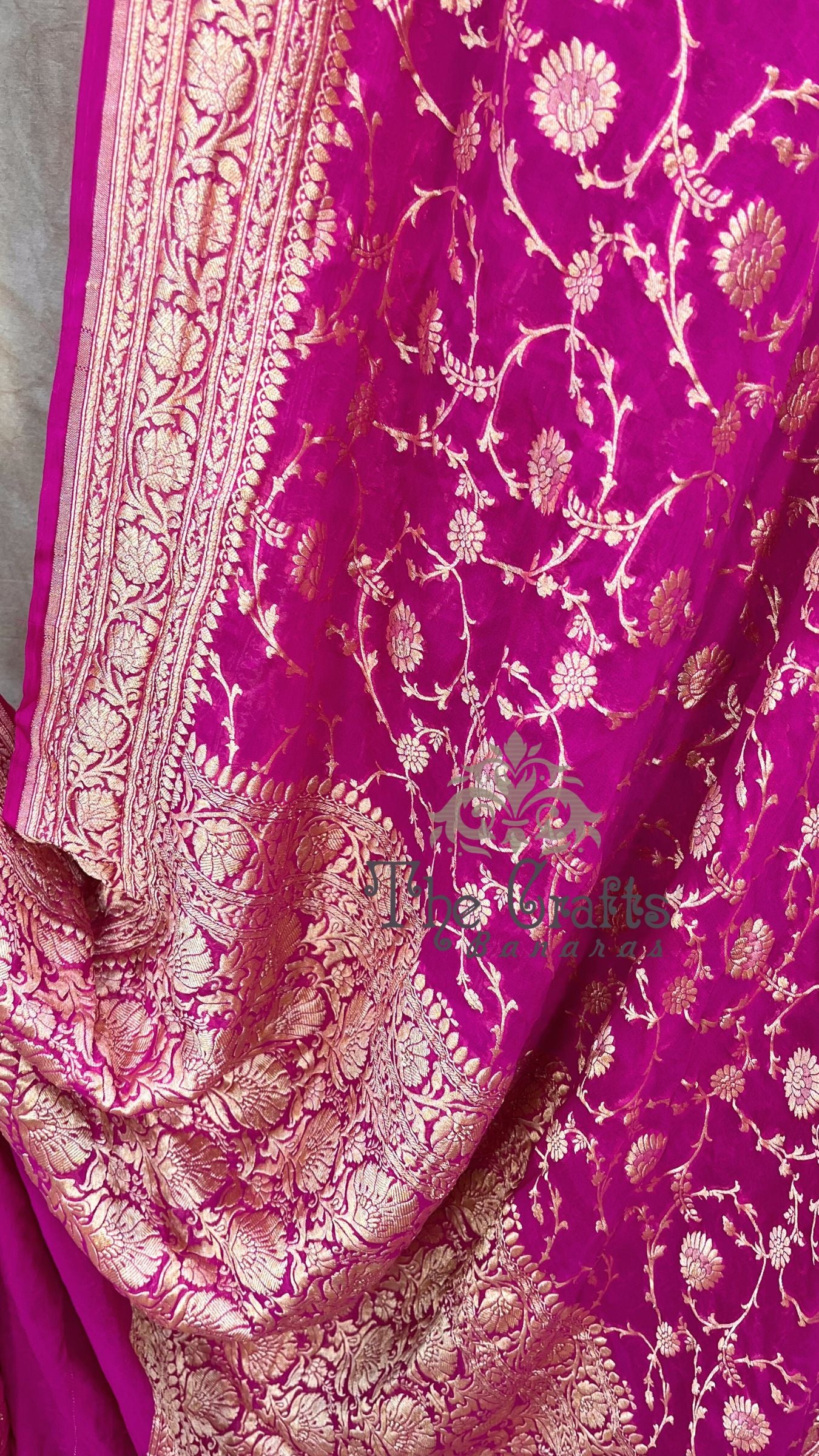 Khaddi Georgette Banarasi Saree - Gold Zari