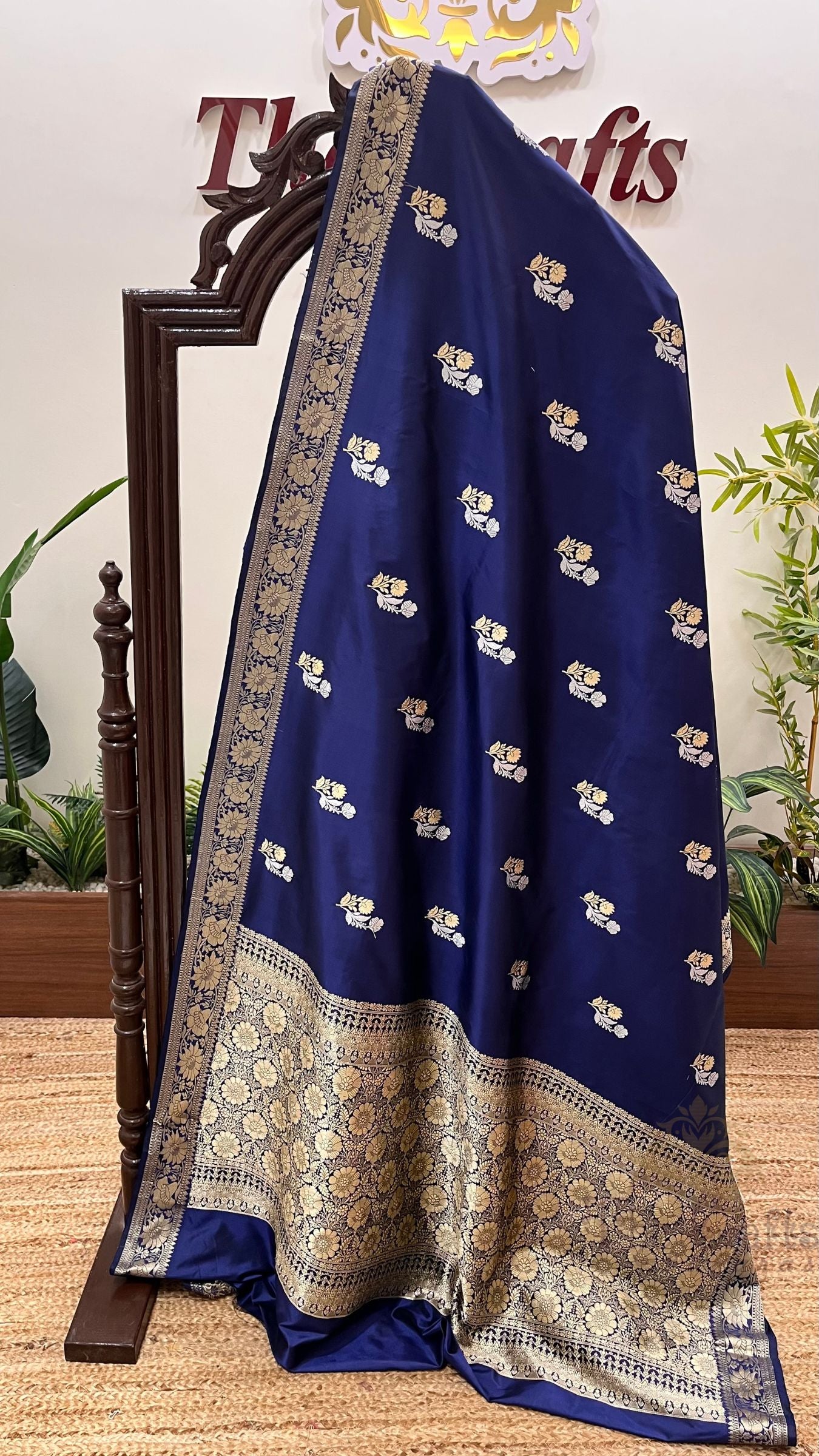 Pure  Mango Silk Handloom Banarasi Saree