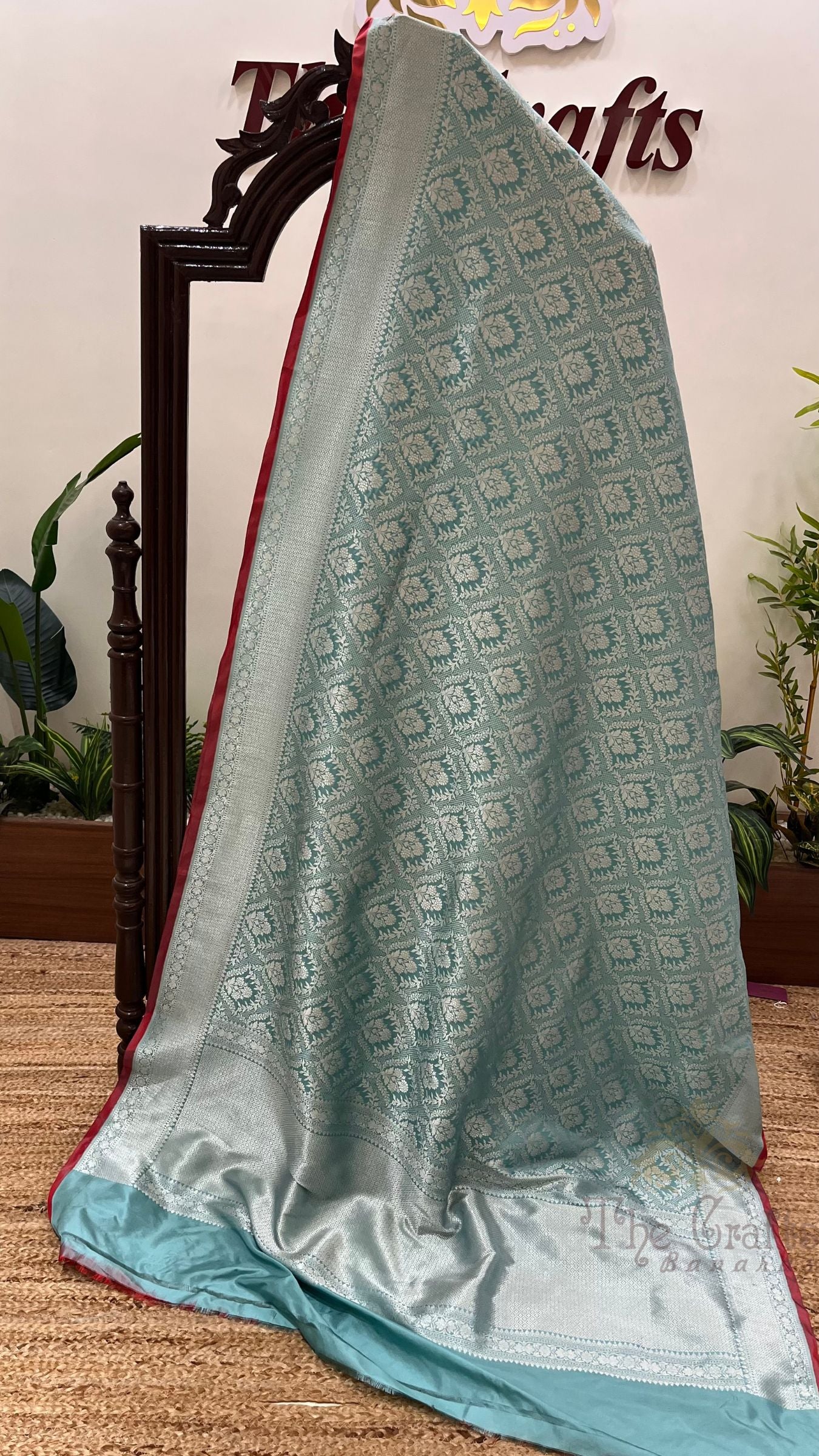 Pure Katan Silk Handloom Banarasi Saree - Tanchui Brocade