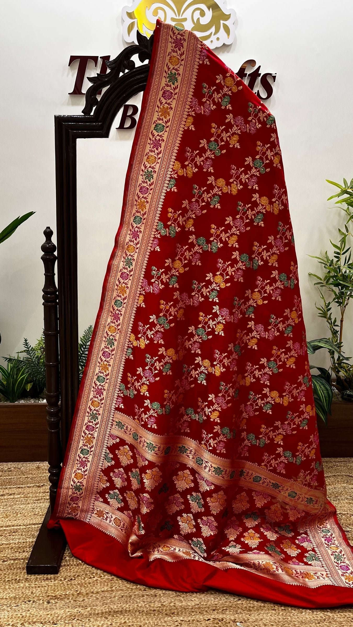 Pure Katan Silk Handloom Banarasi Saree - All over jaal work with meenakari