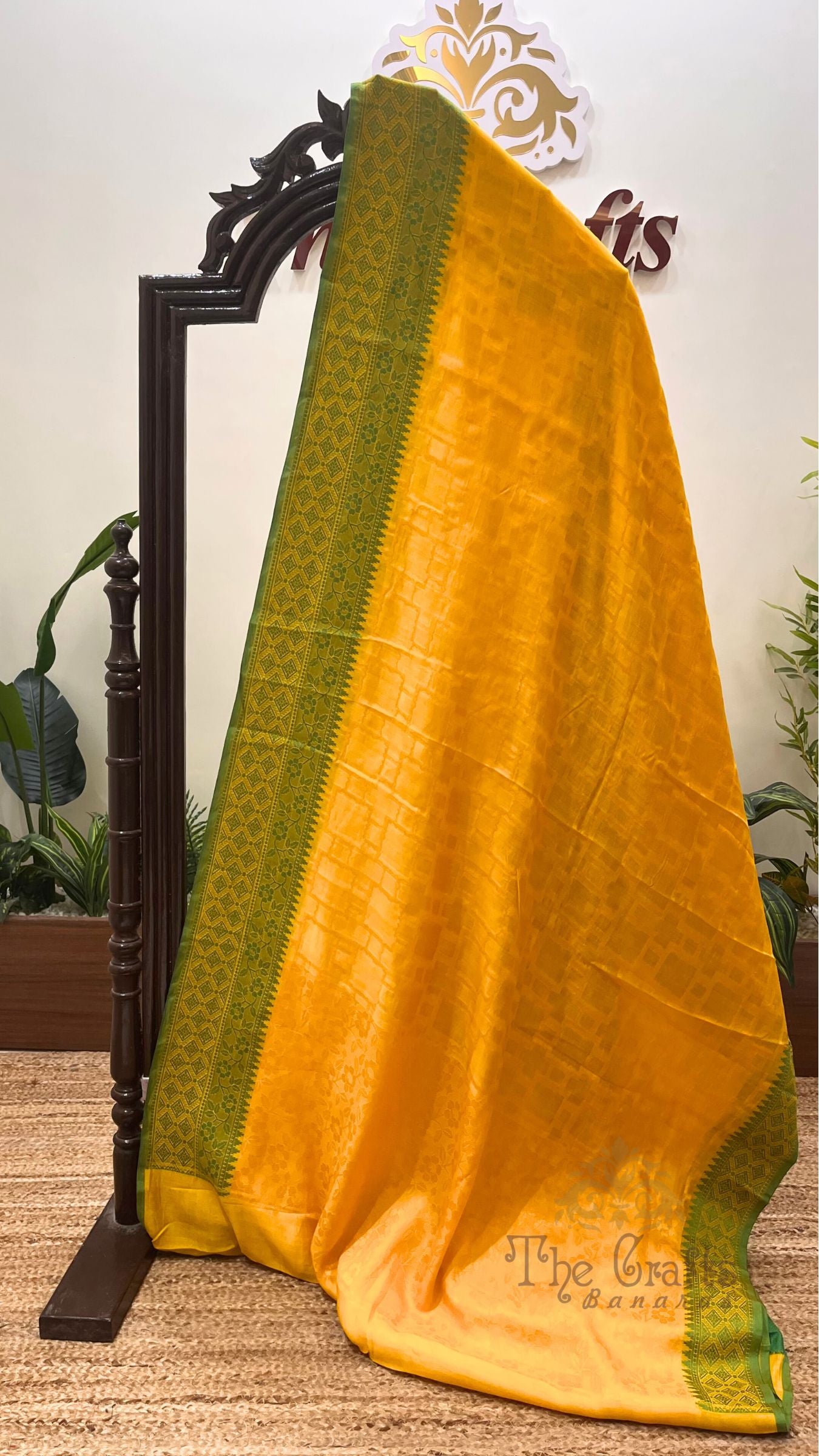 Pure Chiniya Silk Banarasi Saree