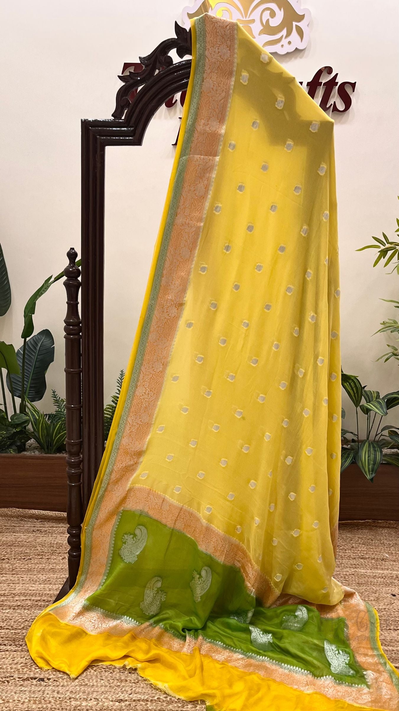 Pure Khaddi Chiffon Banarasi Saree - Rupa Buti