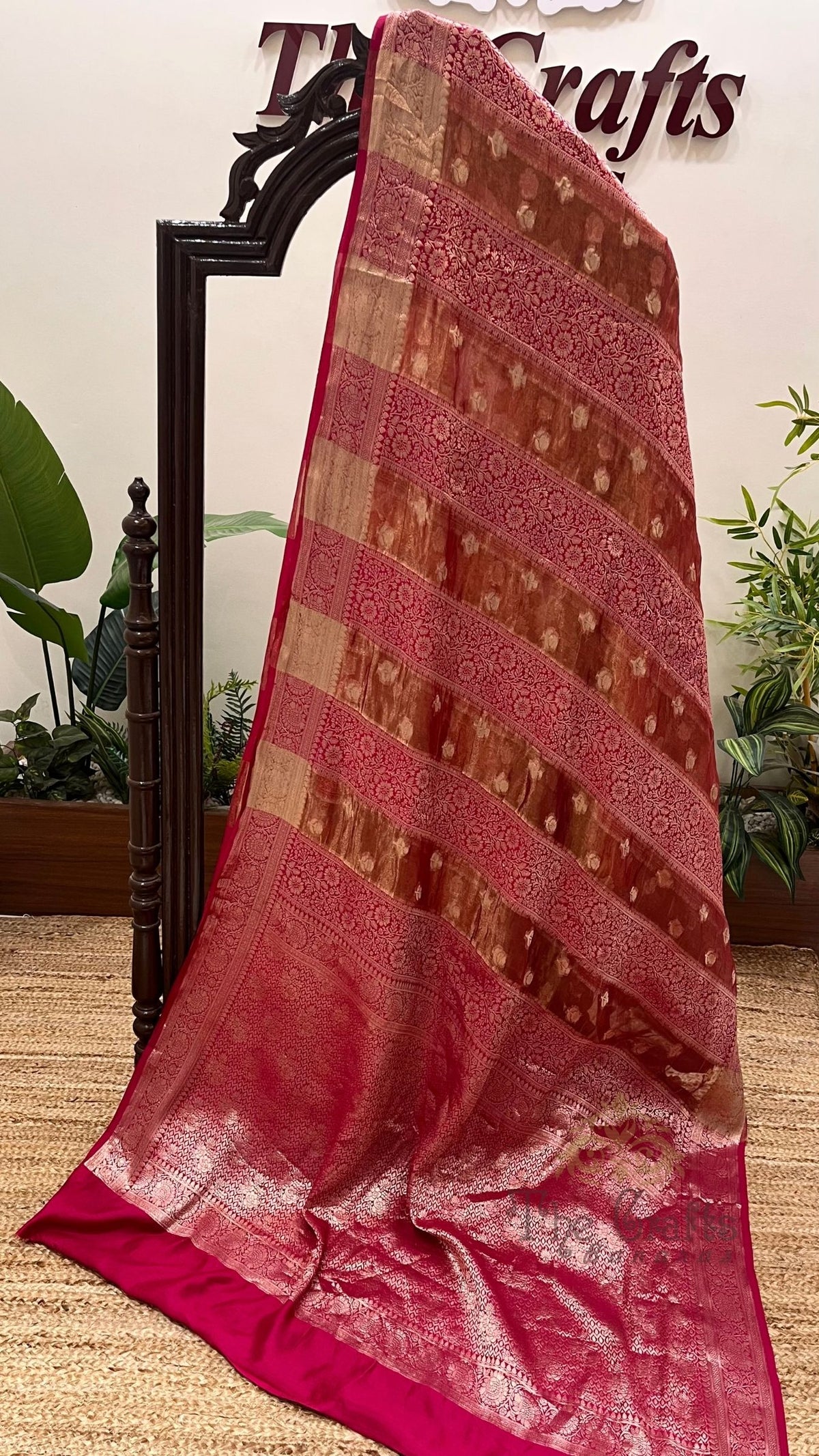 Pure Chiniya Tissue Silk Banarasi Saree