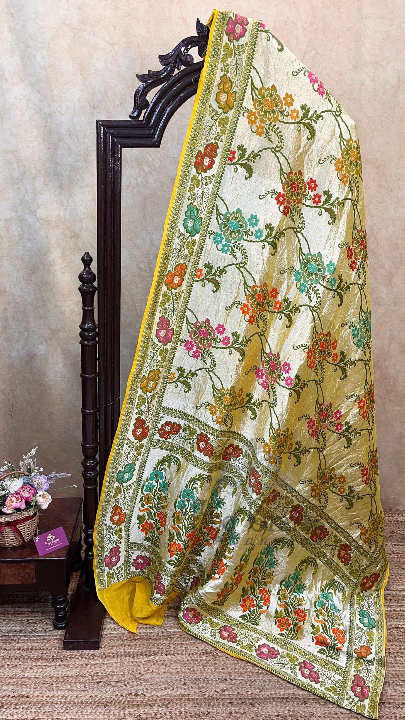 Pure Tussar Georgette Handloom Banarasi Saree - Brocade