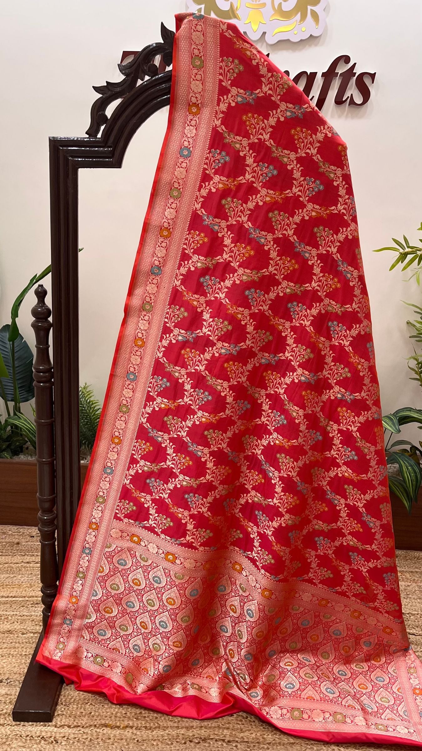 Pure Katan Silk Handloom Banarasi Saree - Jaal With Meenakari