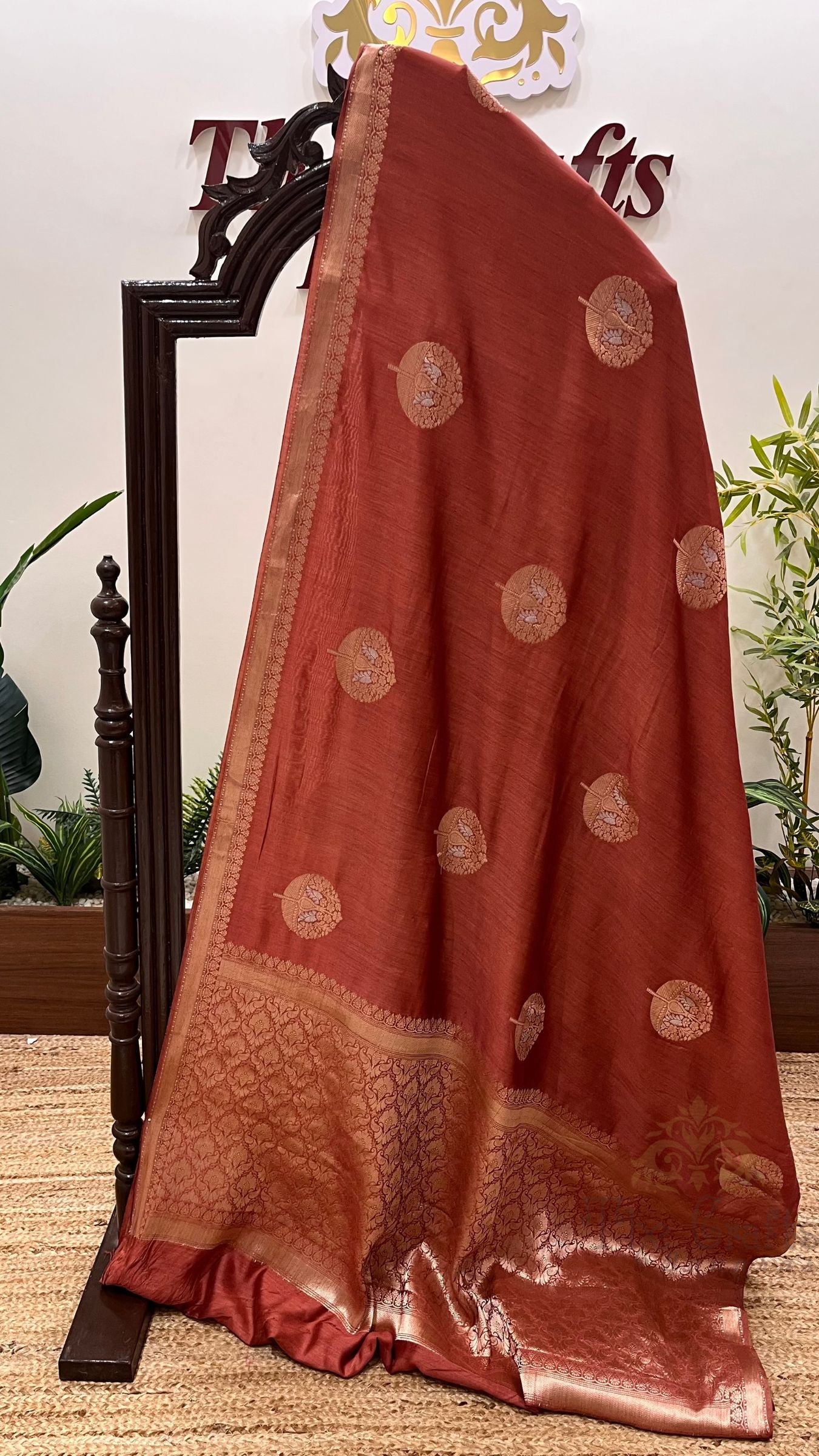 Pure Chiniya Silk Banarasi Saree
