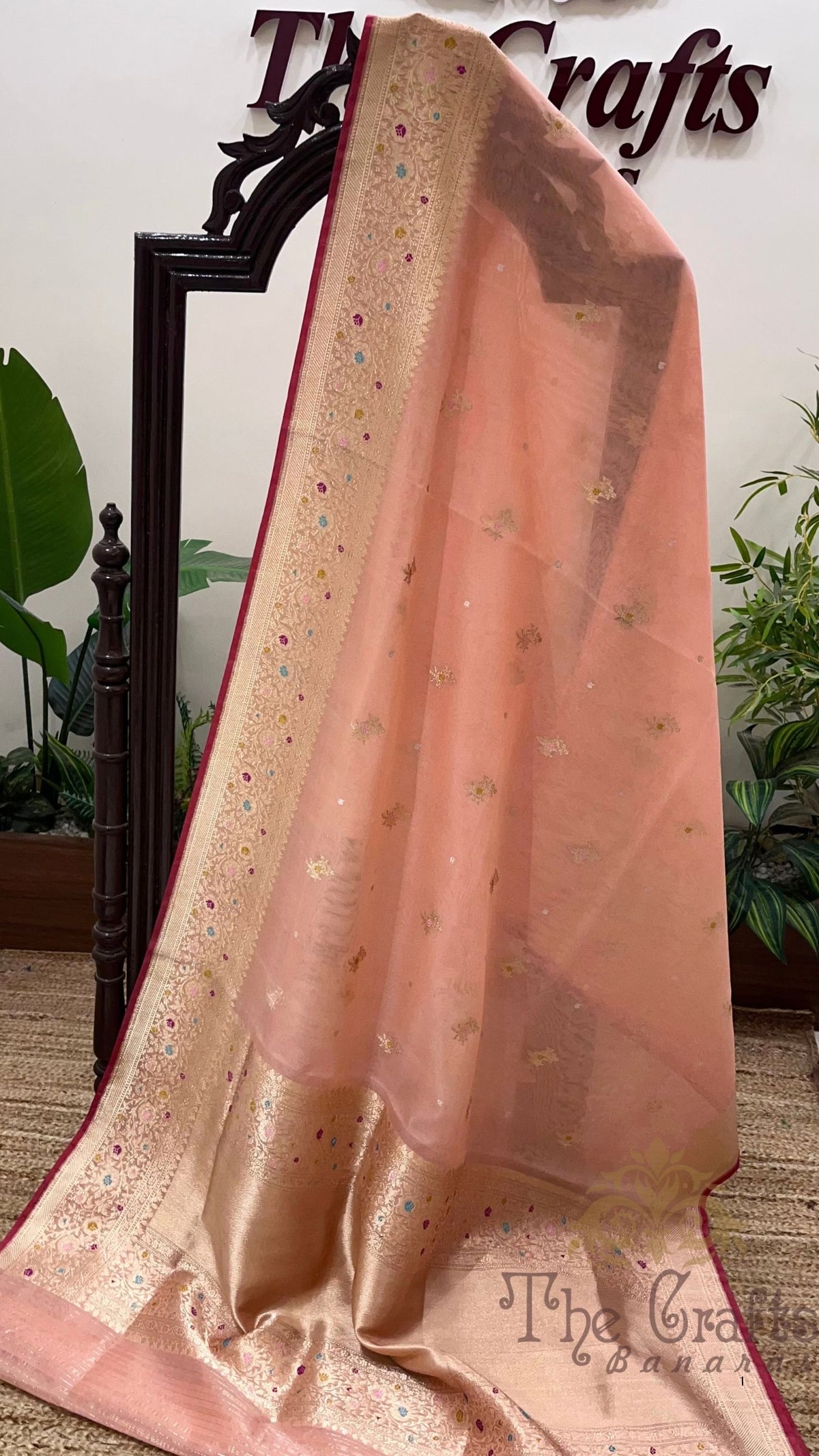 Pure Kora Silk Handloom Banarasi Saree - Kadhua Sona Rupa Buti with Meenakari Border