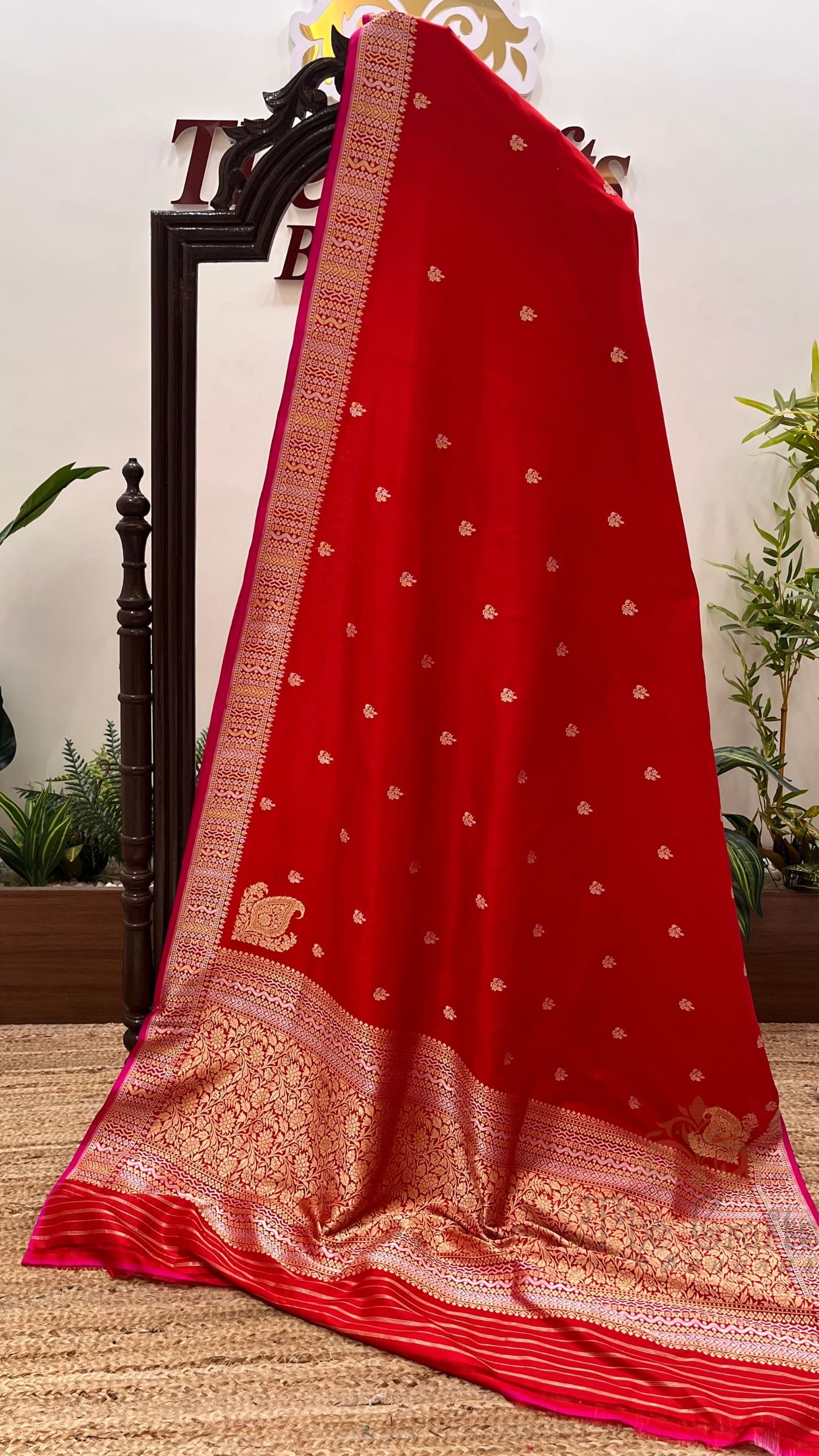 Pure Katan Silk Handloom Banarasi Saree - with Sona Rupa kadhua motifs
