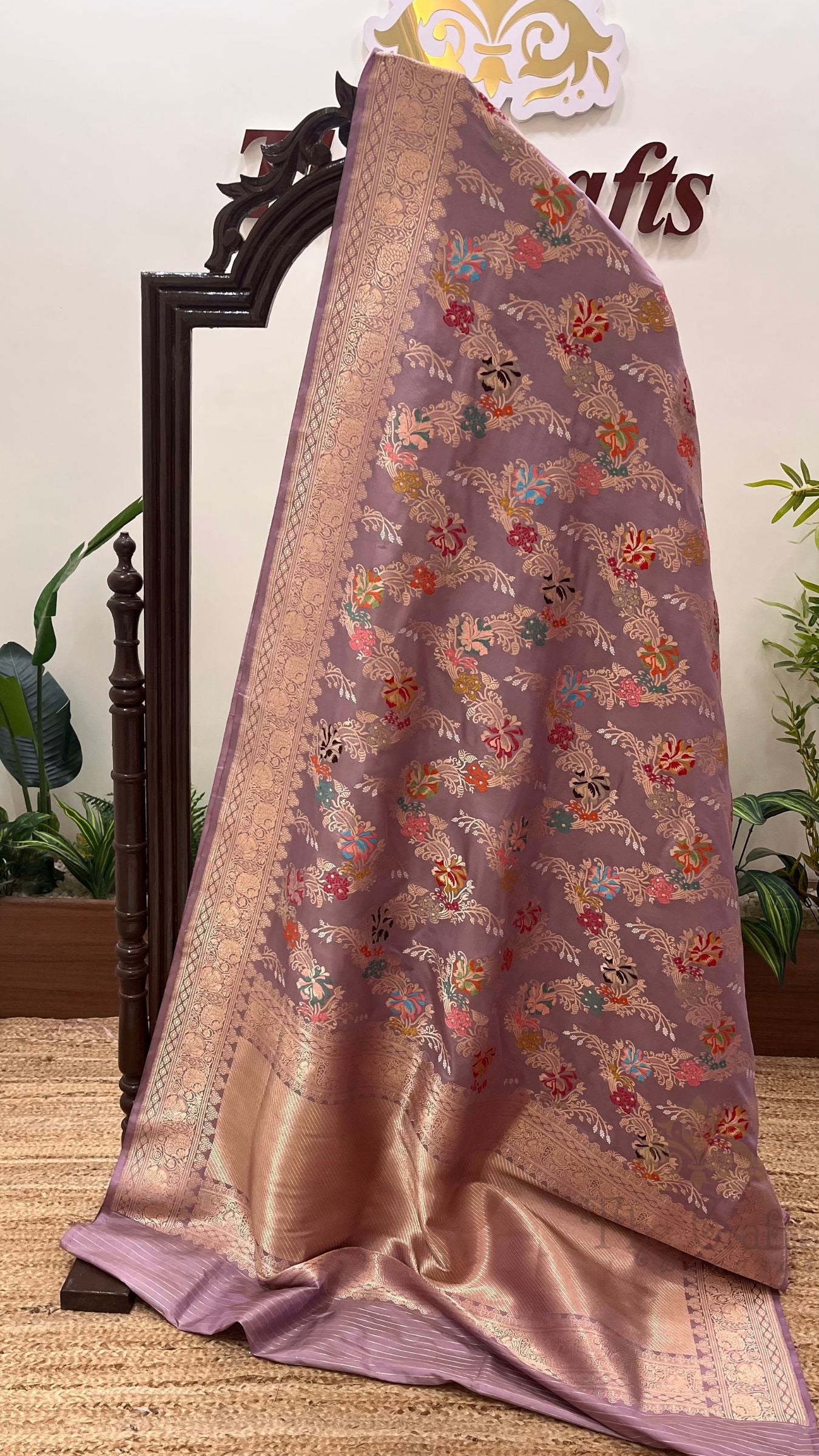 Pure Katan Silk Handloom Banarasi Saree - All Over Kadiyal Multimeena Jangla