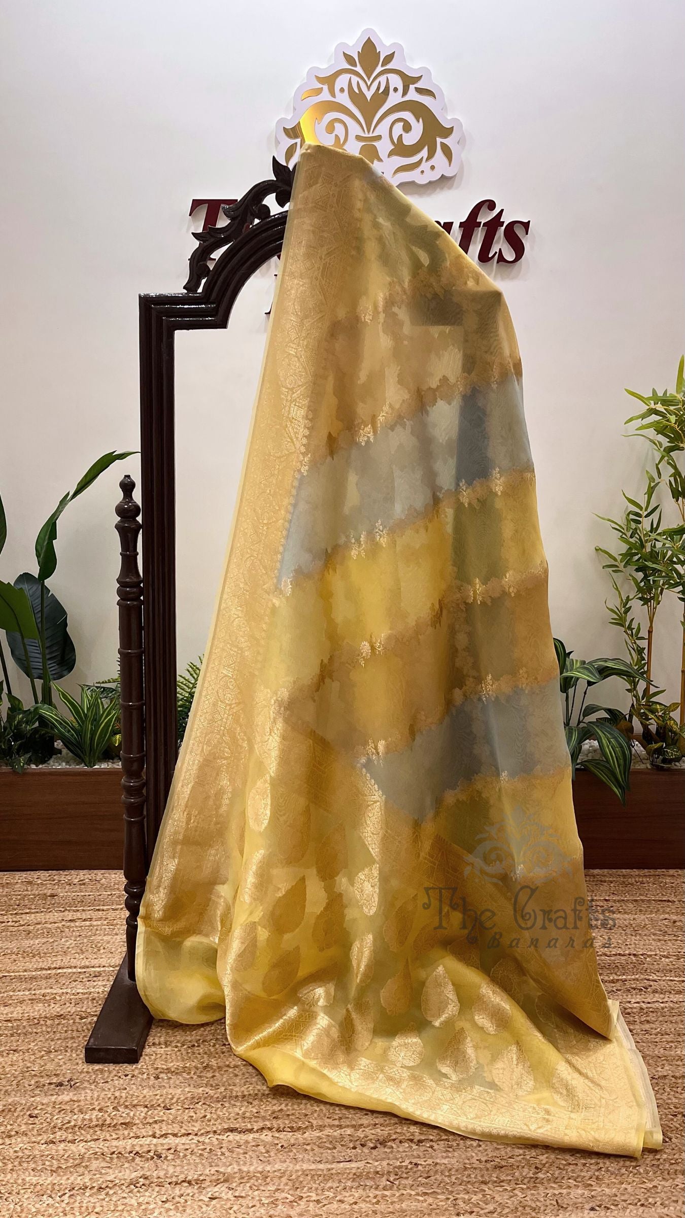 Pure Kora Silk Handloom Banarasi Saree