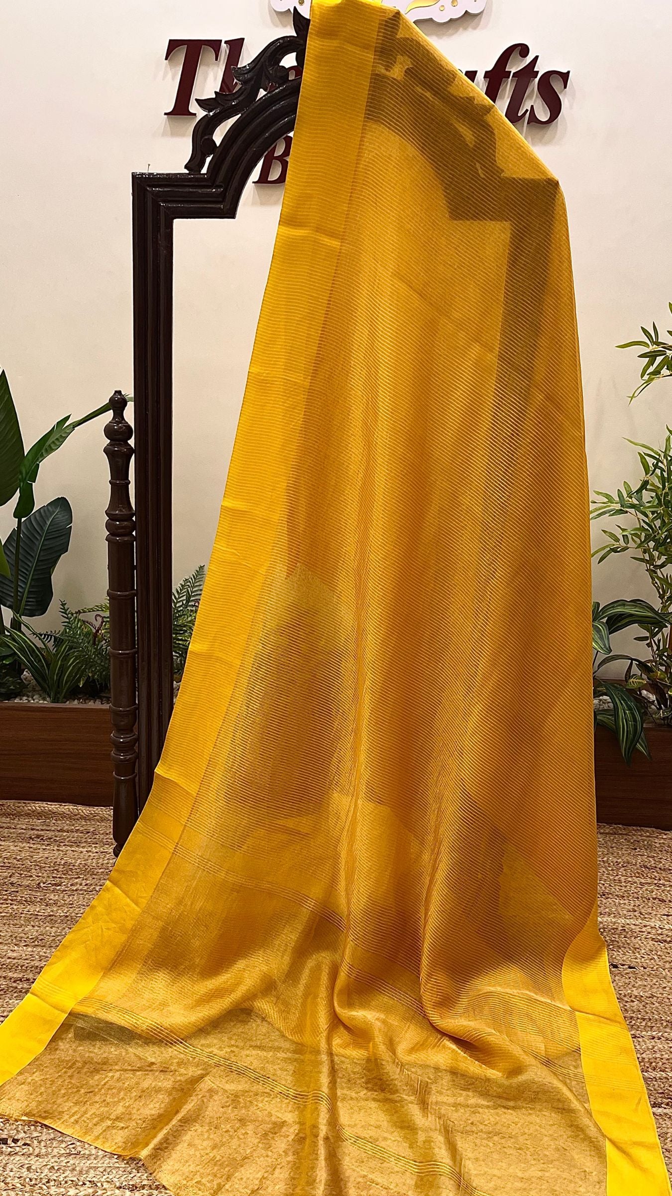 Pure Tissue Silk Handloom Banarasi Saree - with Satin Border