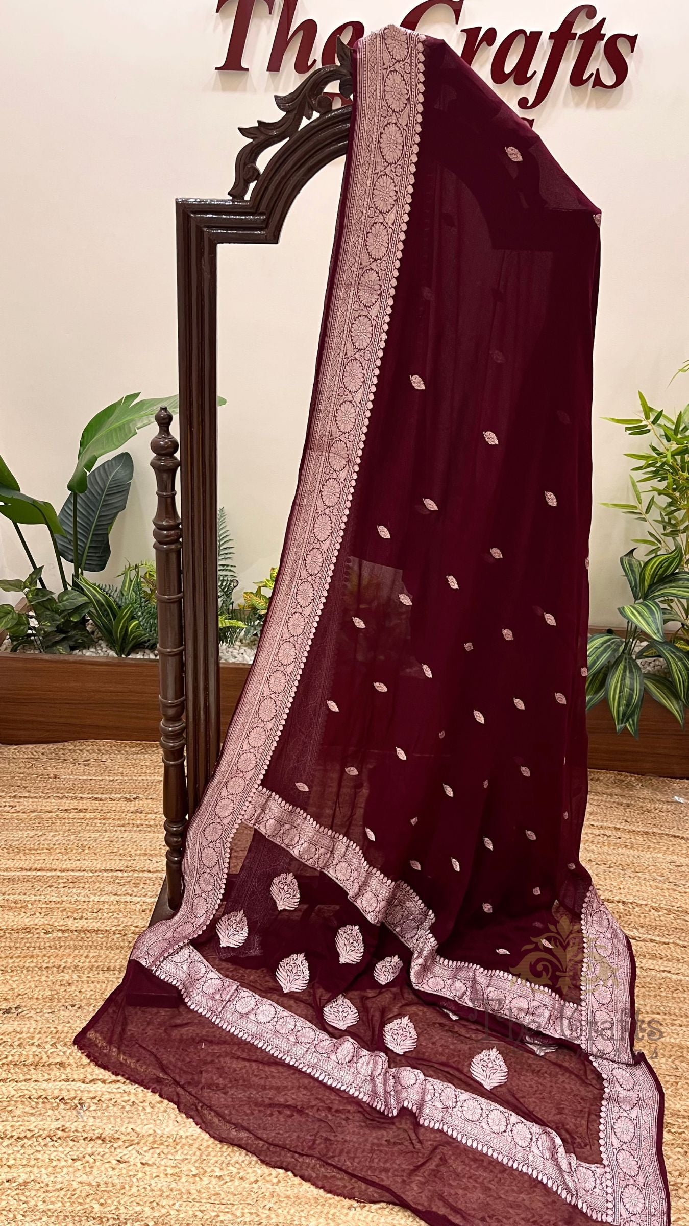 Pure Georgette Handloom Banarasi Saree