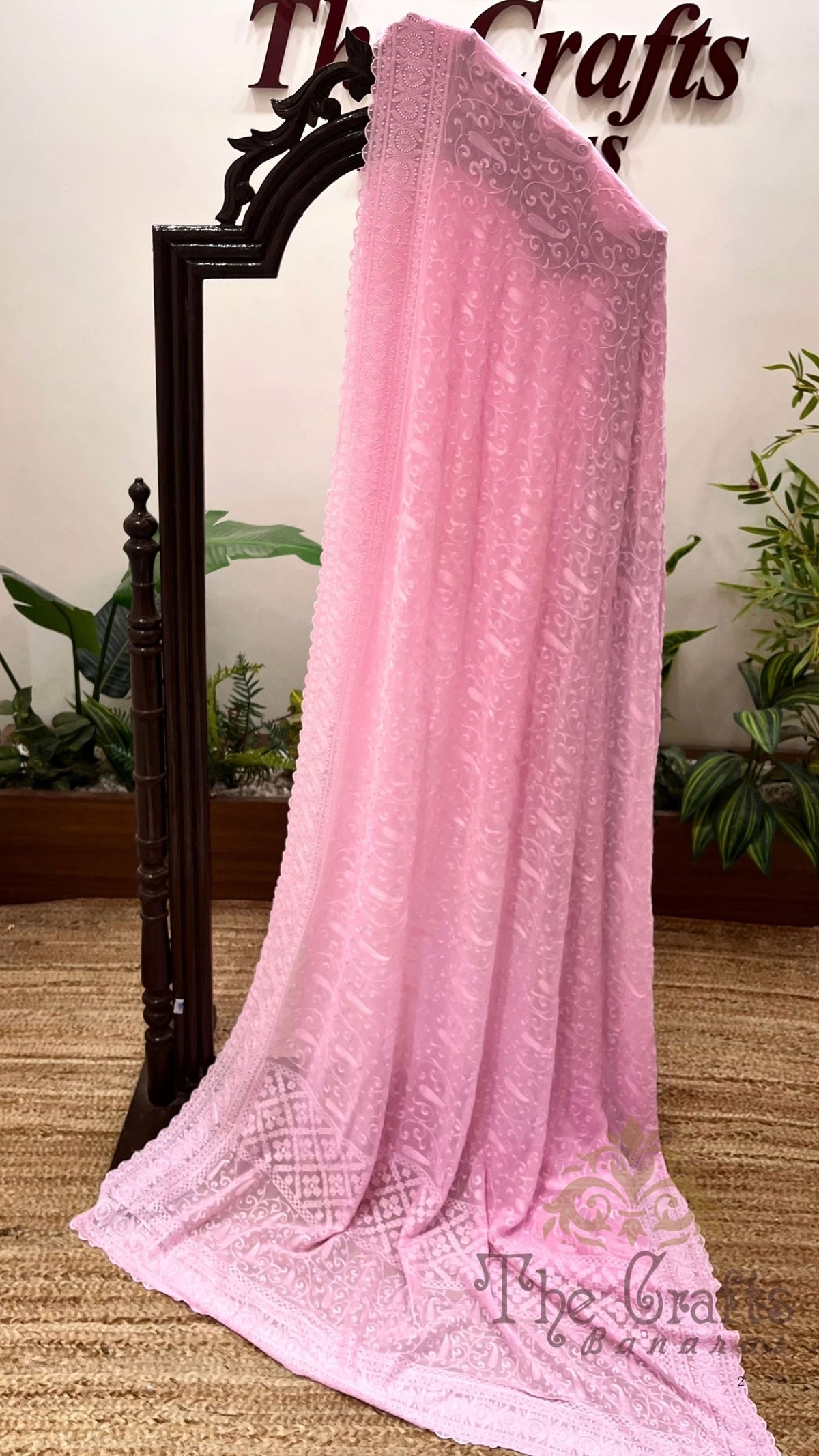 Pure Georgette Chikankari Handloom Banarasi Saree