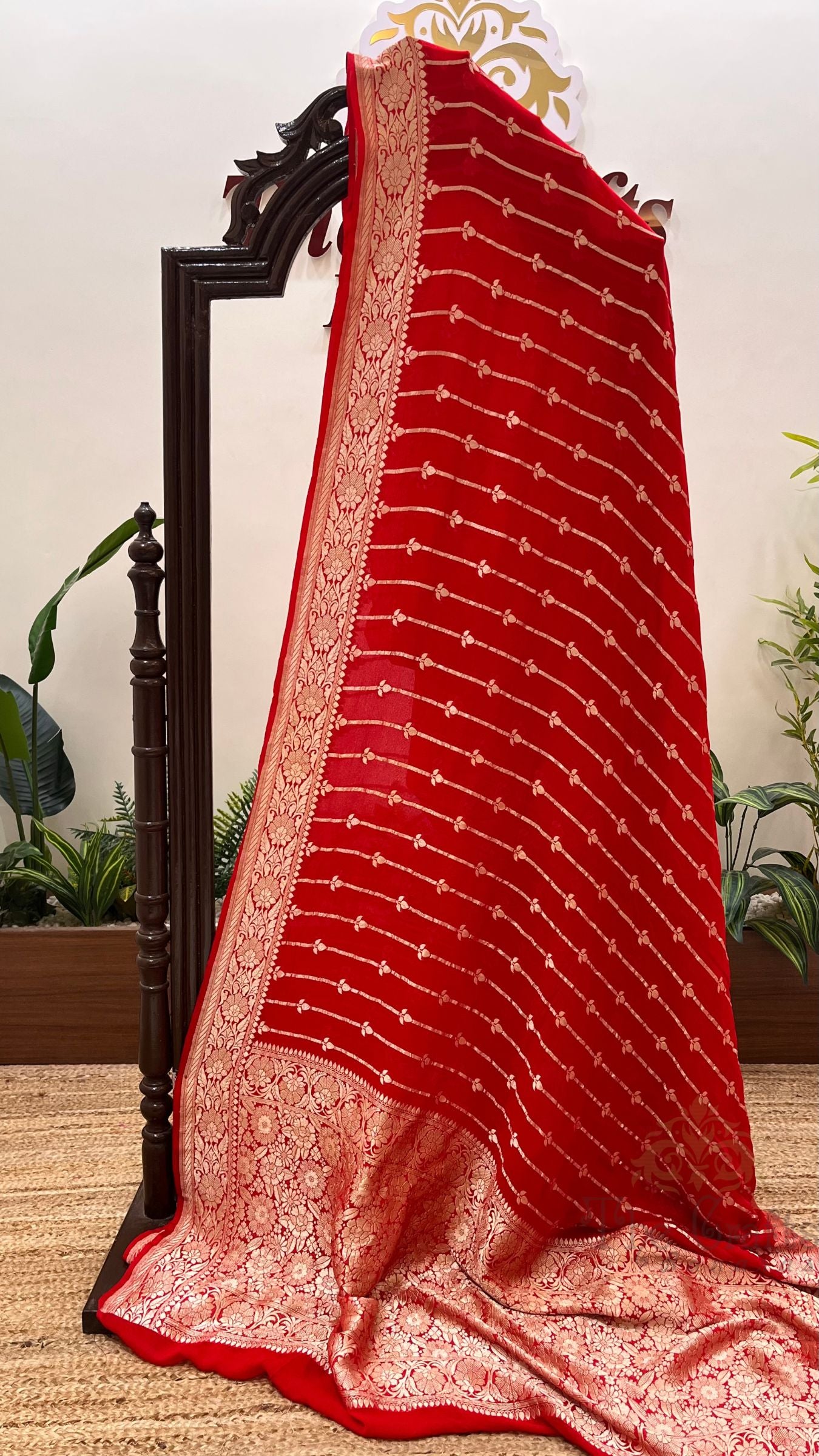 Khaddi Georgette Handloom Banarasi Saree
