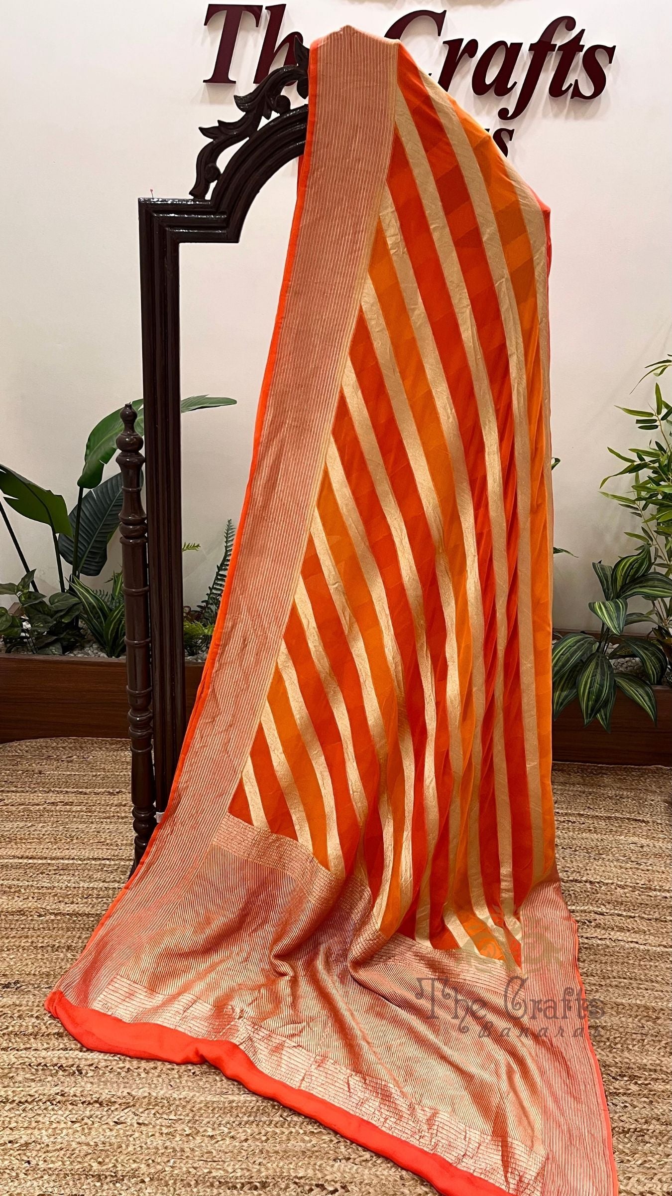Khaddi Georgette Handloom Banarasi Saree